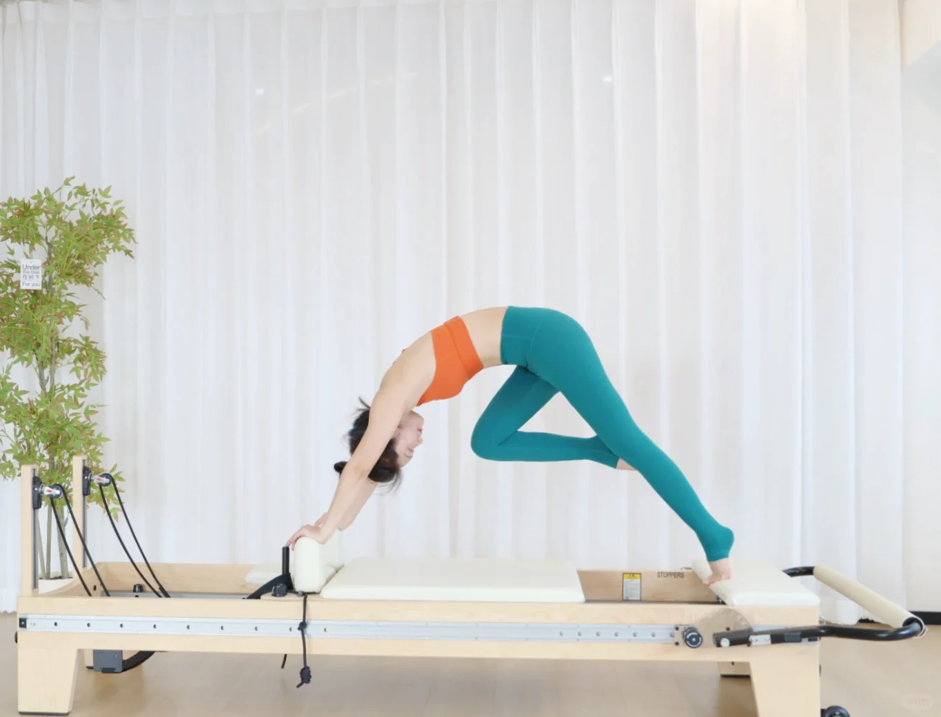 普拉提拍照+绝美瑜伽服分享