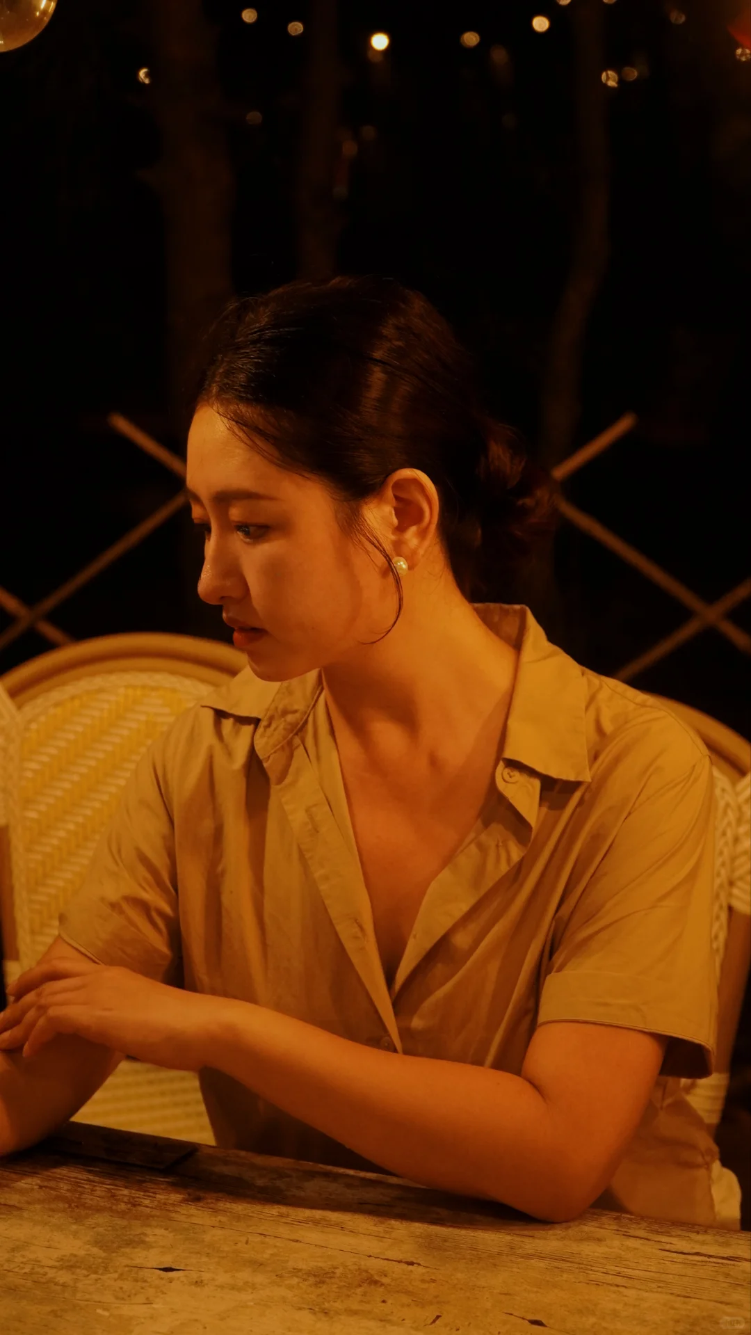 夜晚的氛围感女孩📷