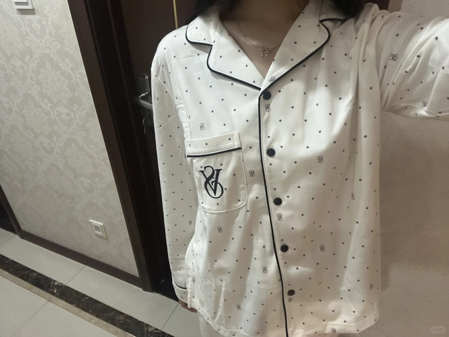 维秘睡衣留哪件