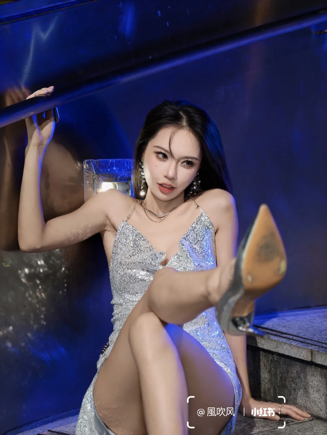 踢你一脚和吃我一脚，你选择哪个？