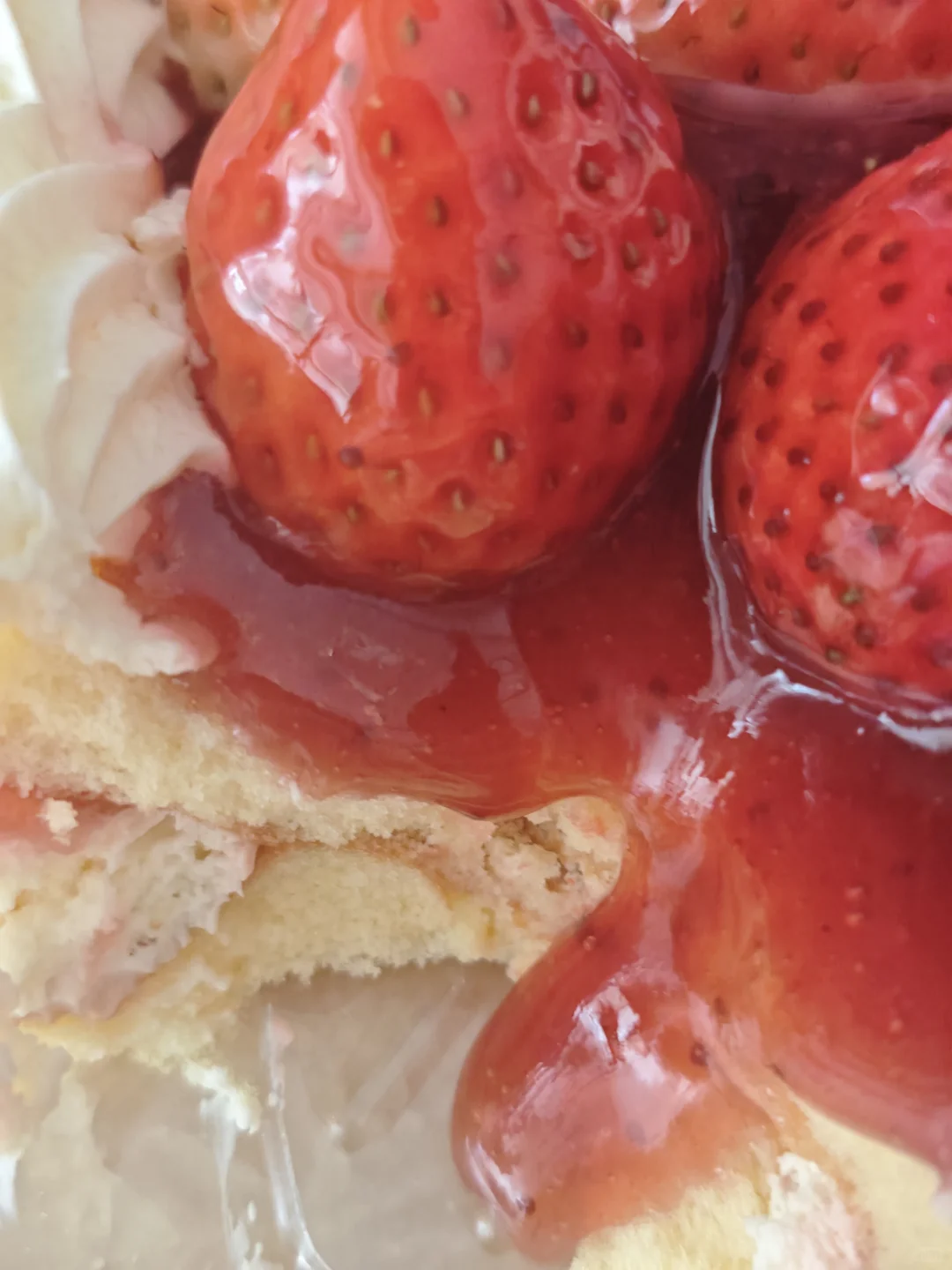 🍓七鲜草莓蛋糕 · 跟圣诞适配度拉满❣️