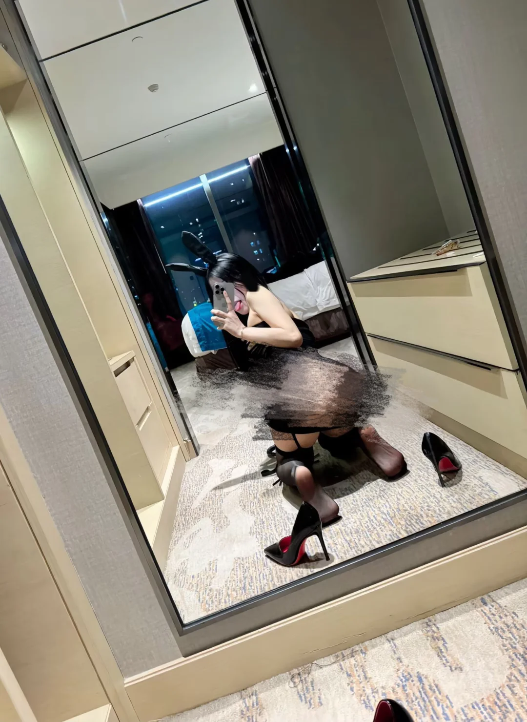 回头看我一眼好不好