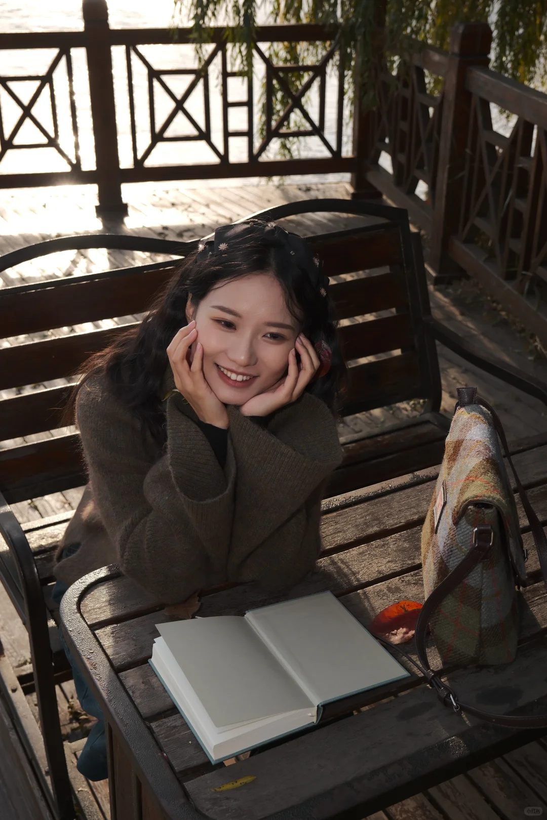 女孩子一定要多在朋友圈发自己的美照