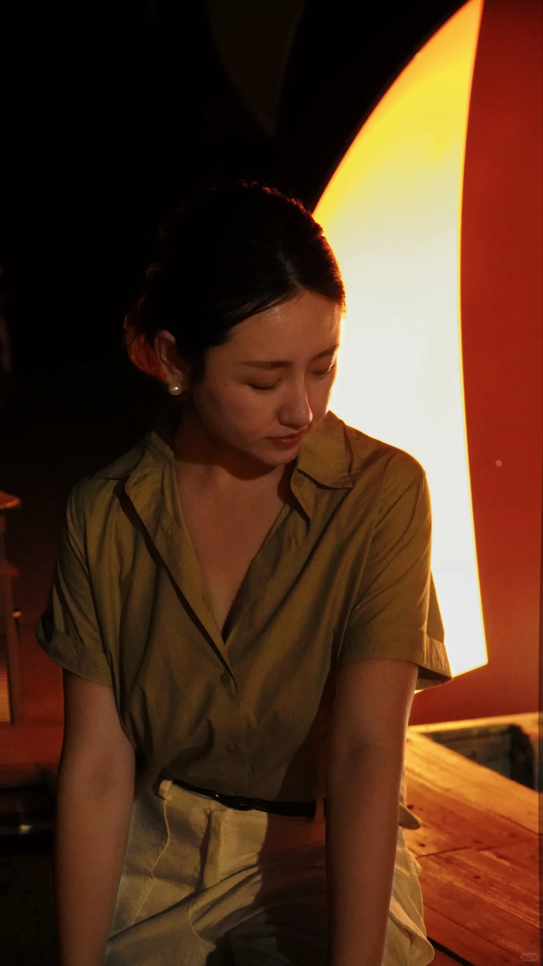 夜晚的氛围感女孩📷