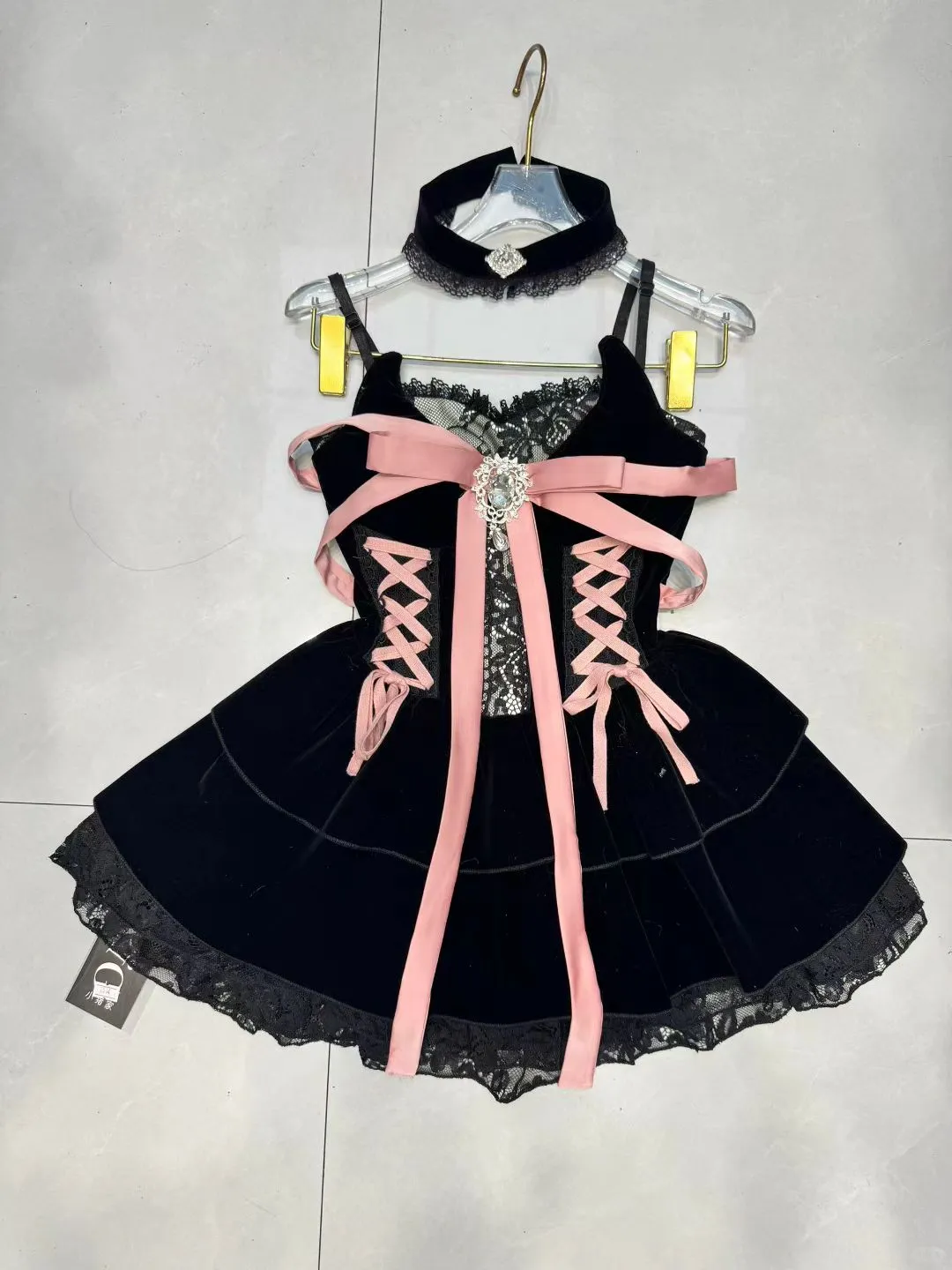 小猪家广州沙河金马甜美辣妹纯欲风女装档口