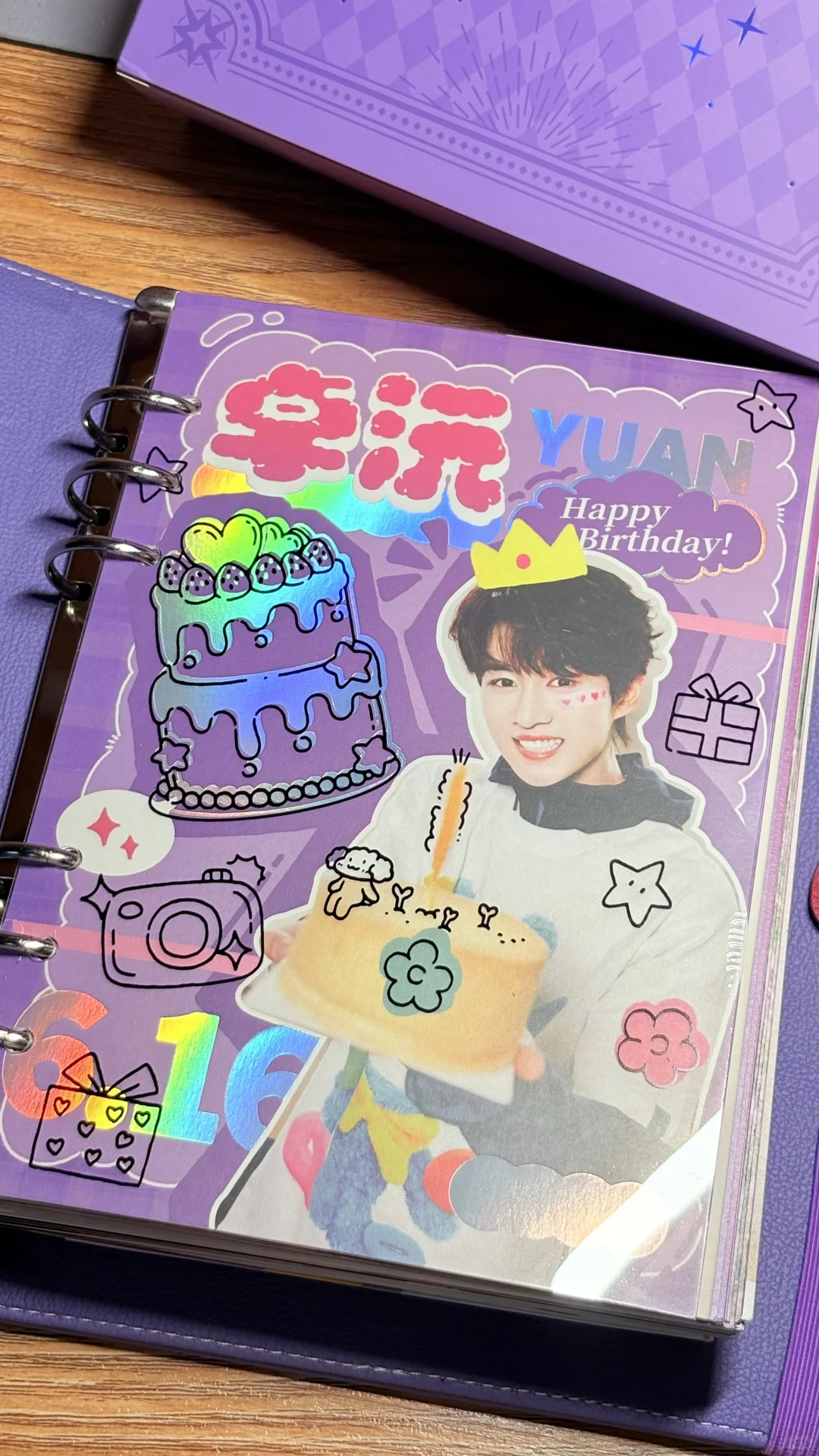 超厚一本的生日写真集！（脸颊肉版