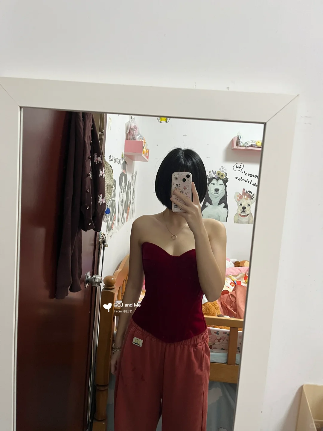 测评Lanyi——红丝绒火鸟红色平板绒鱼骨胸衣