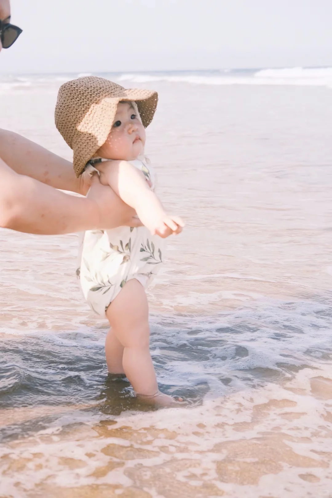 🌊带宝宝去海边拍到的第一组人生照片～