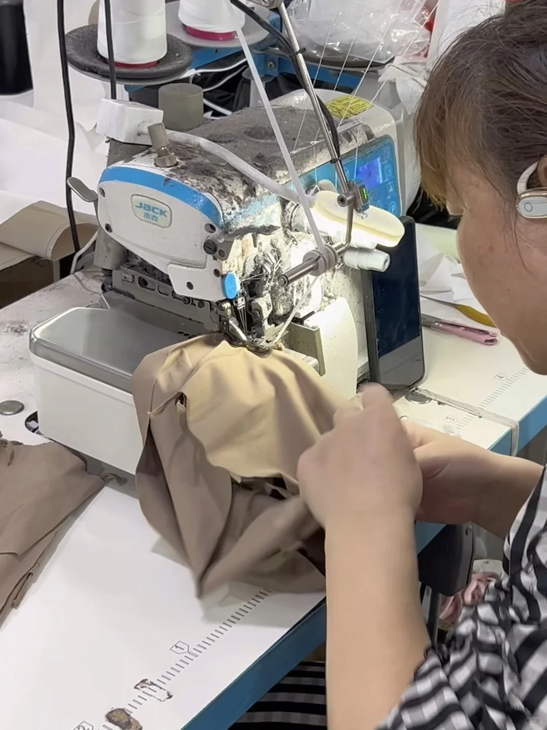 瑜伽服发货实拍！超工认证，支持小单快返