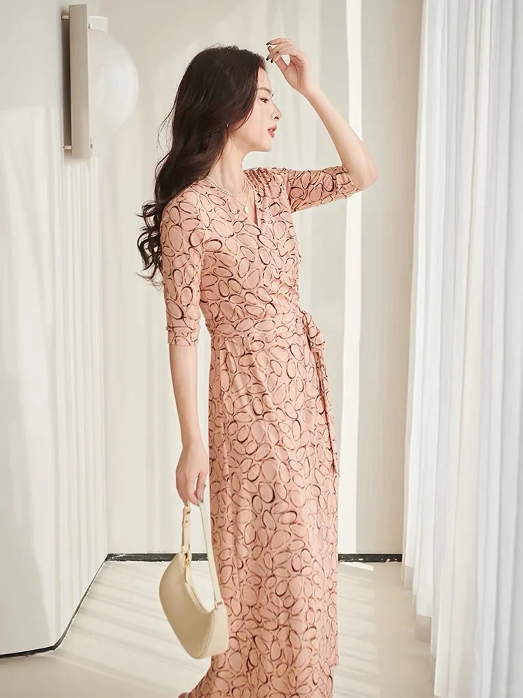 能不能来一个这样的女人？找疯了📷