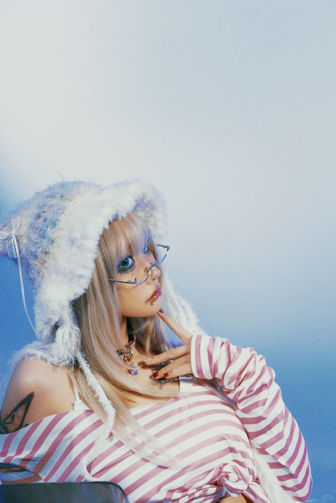 千禧风辣妹向你招手