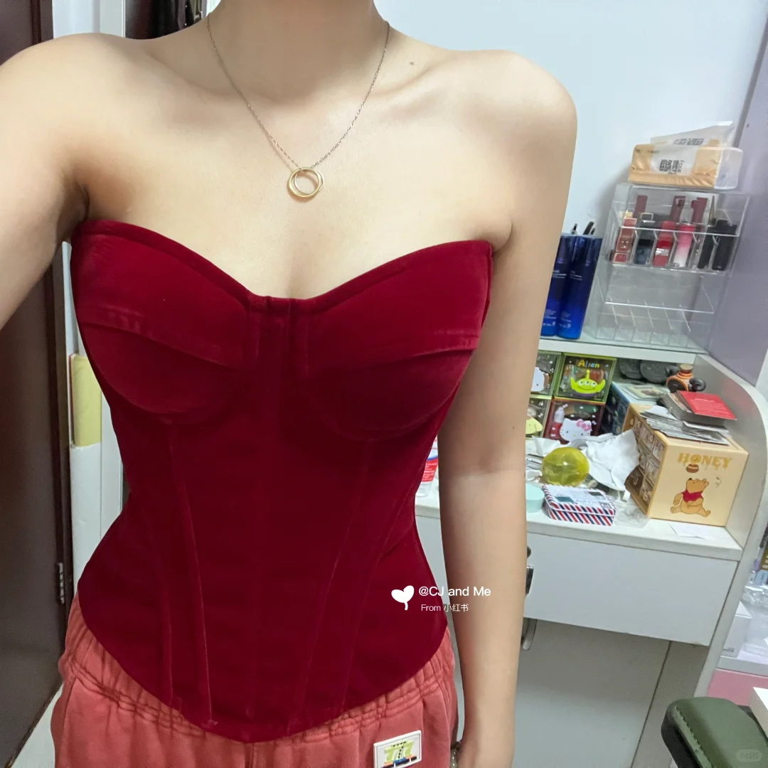 测评Lanyi——红丝绒火鸟红色平板绒鱼骨胸衣