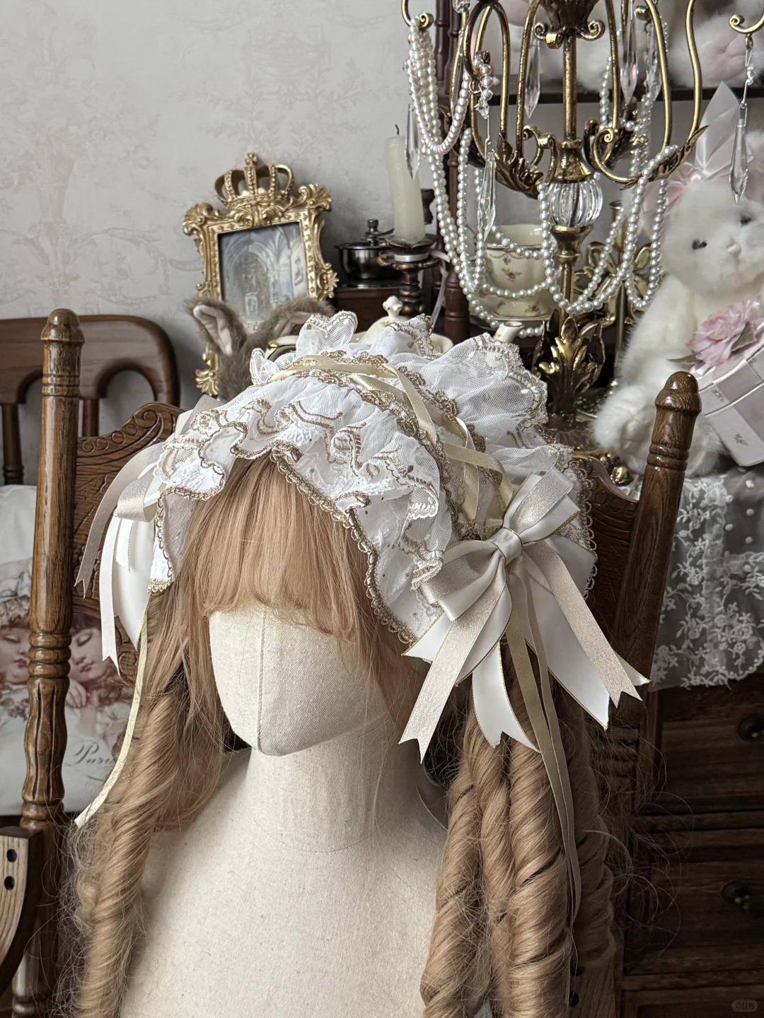 Lolita | 白金色栗栗丝的告白三视图