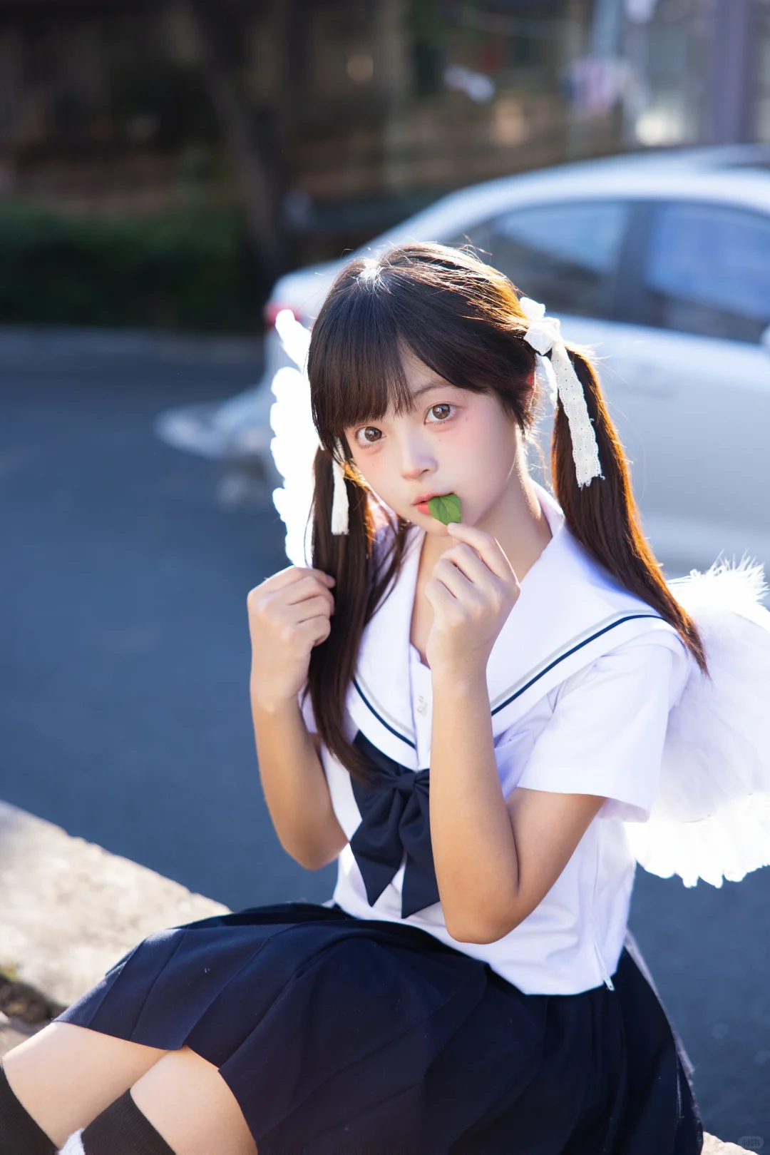 逆光发丝，元气少女