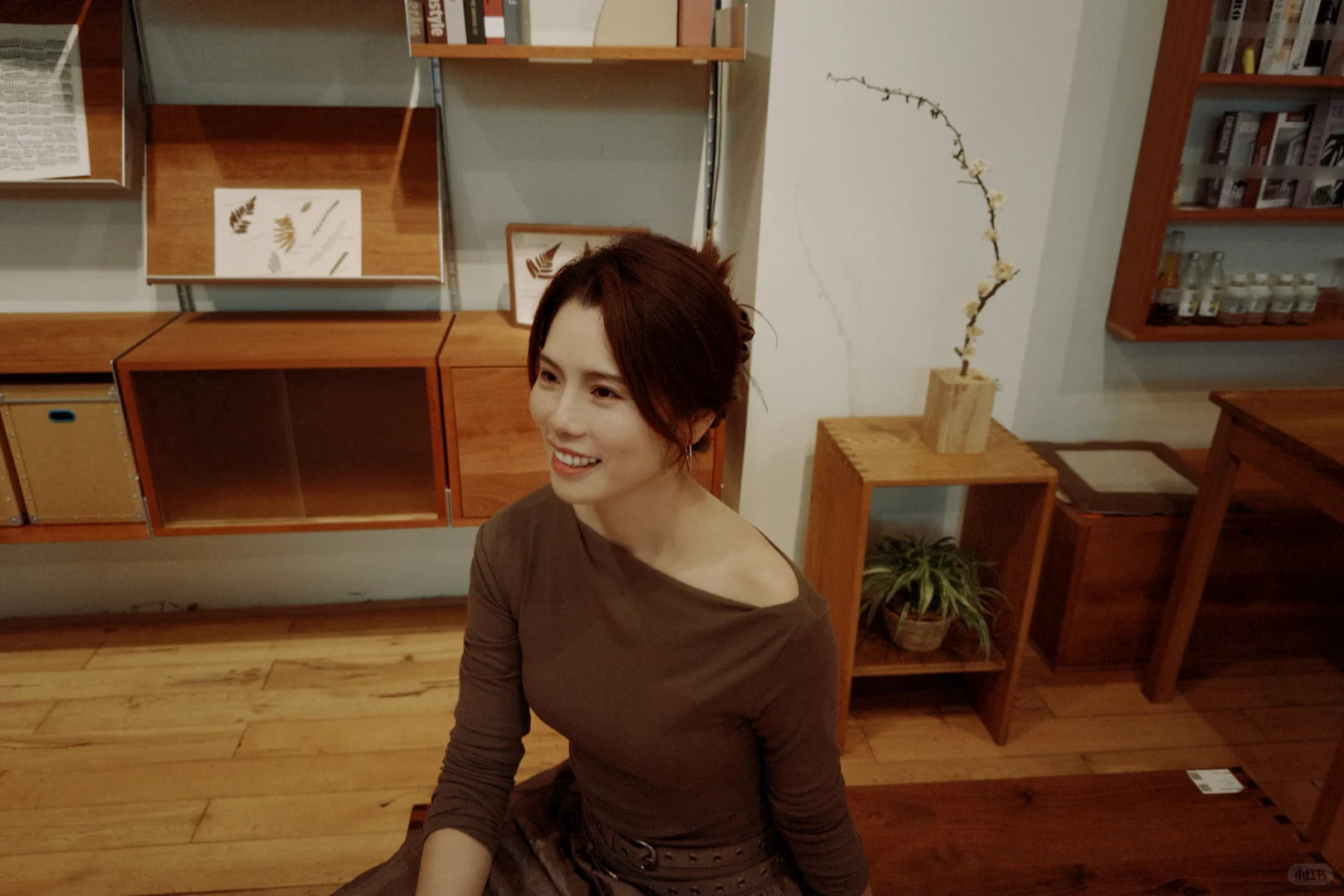 更新一组“人妻感”很强的照片！