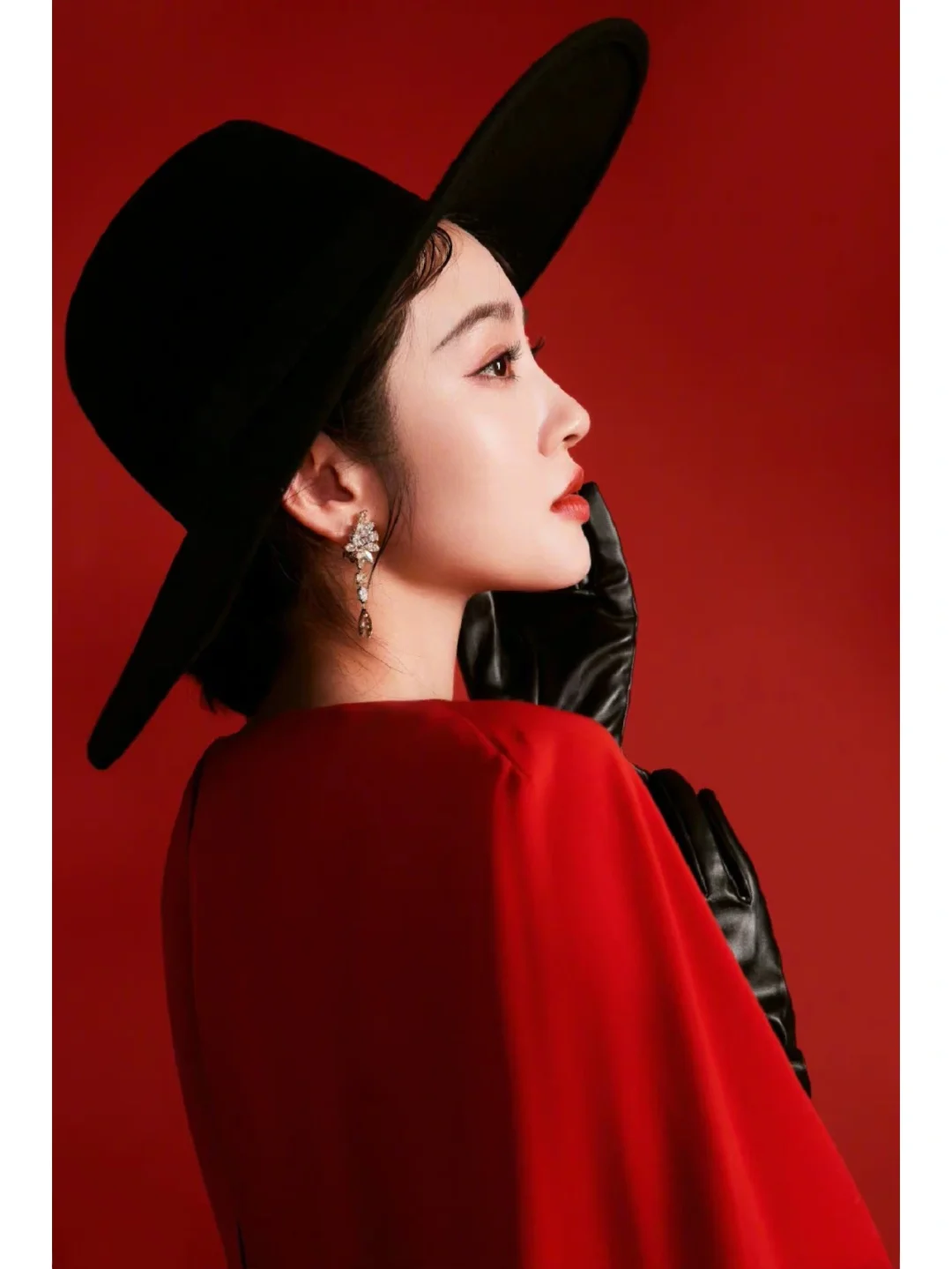 艳而不俗｜美而不骄｜她就是唐艺昕