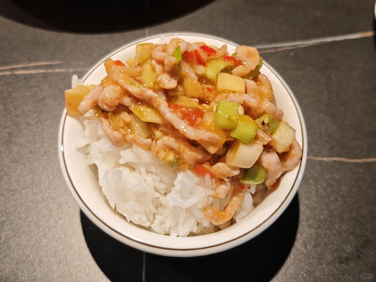 隐藏在川大南门的宝藏店 被鱼香肉丝硬控了