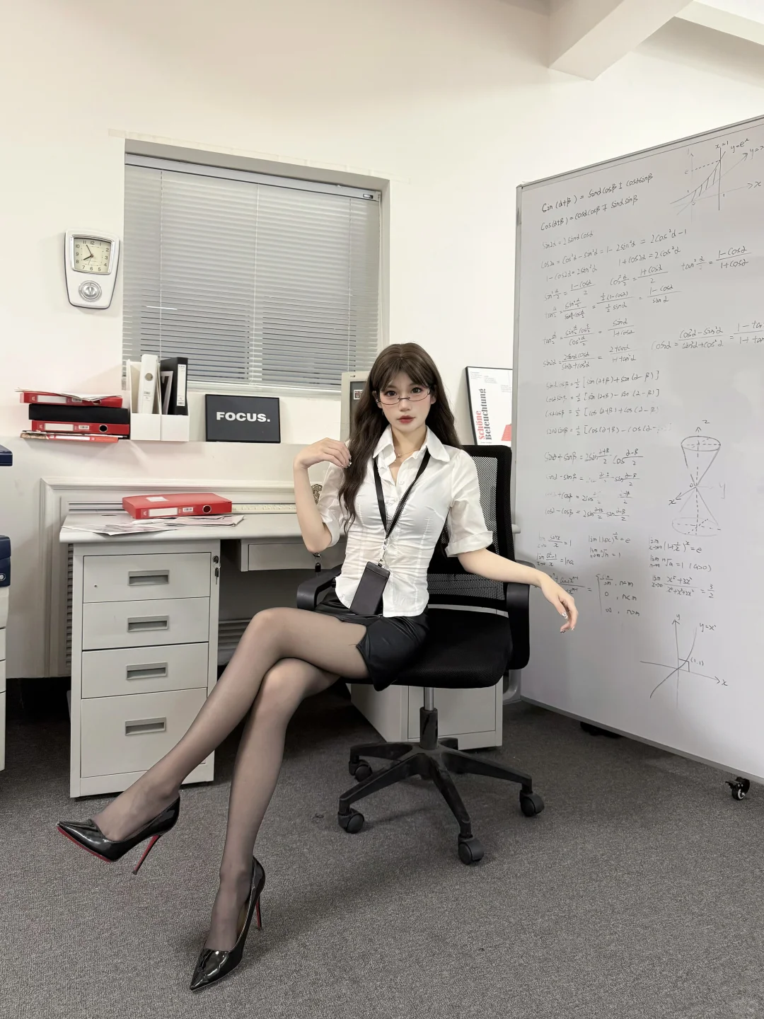 石家庄｜人生必拍一次办公室海妖风～