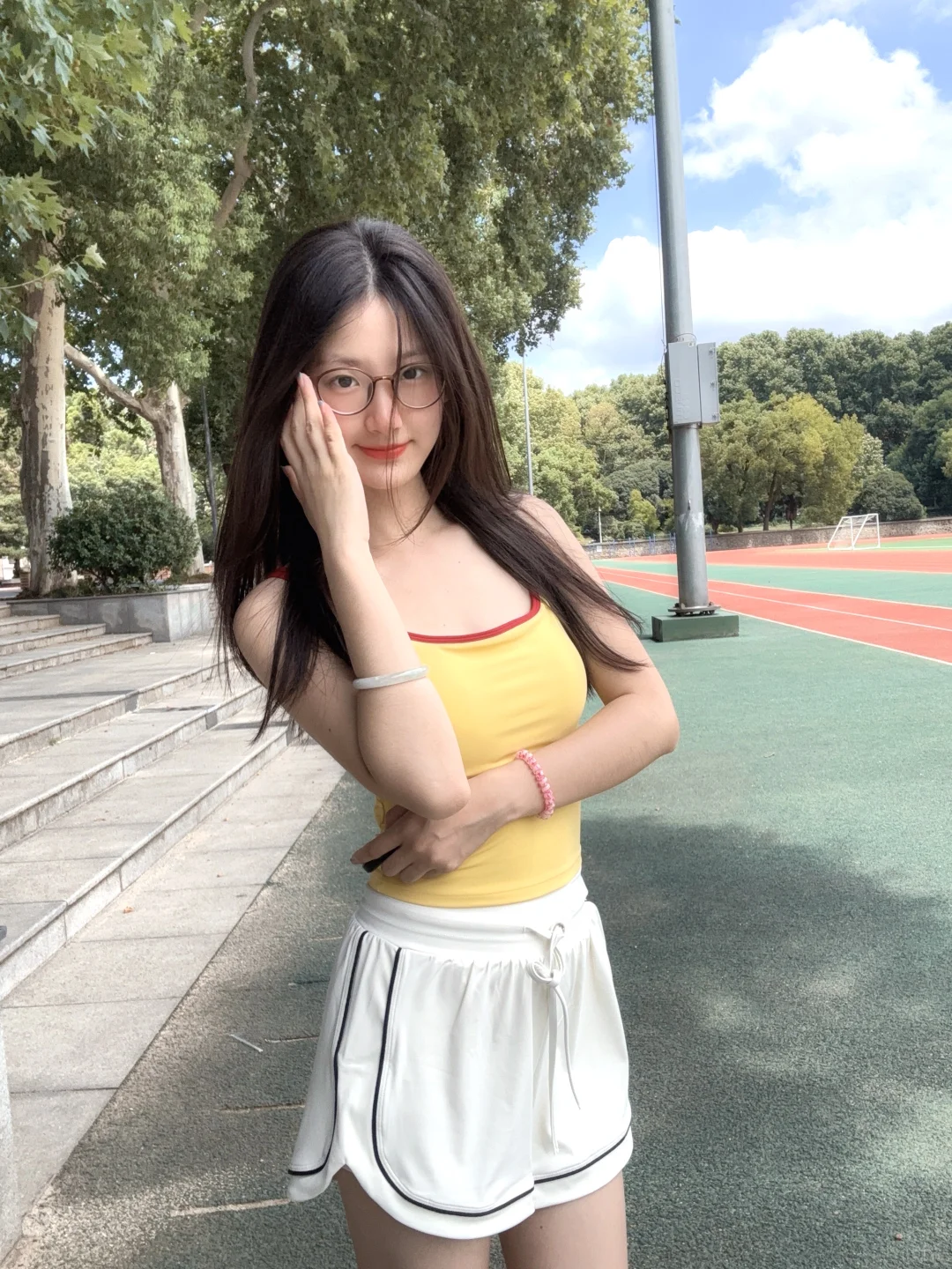 黄色好亮🥰🥰🥰