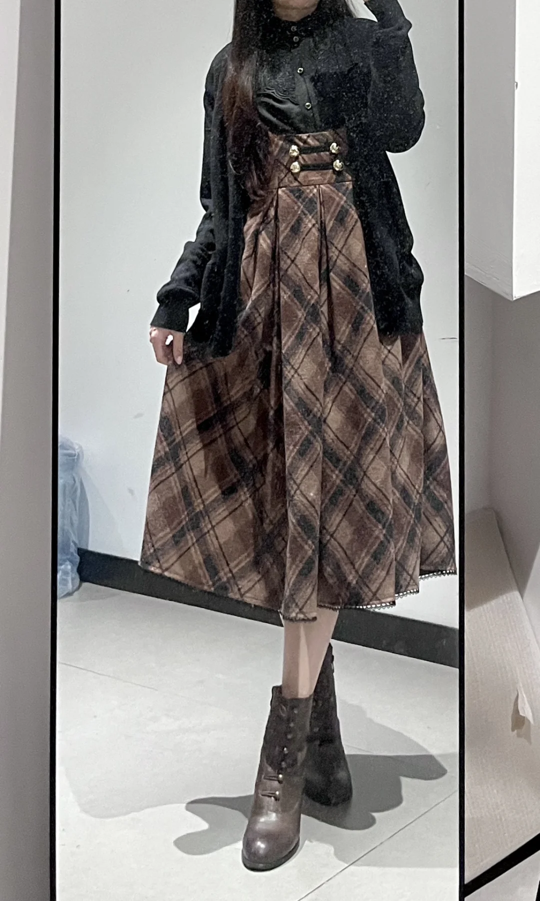 一只普通打工lo娘的秋天🍂