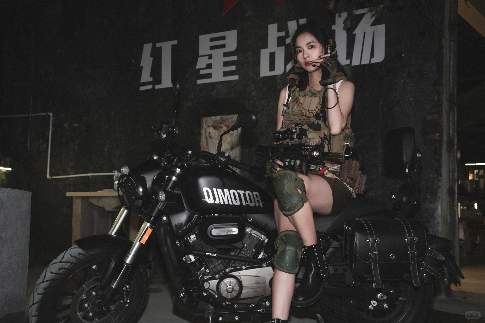 机车女孩，酷飒又性感