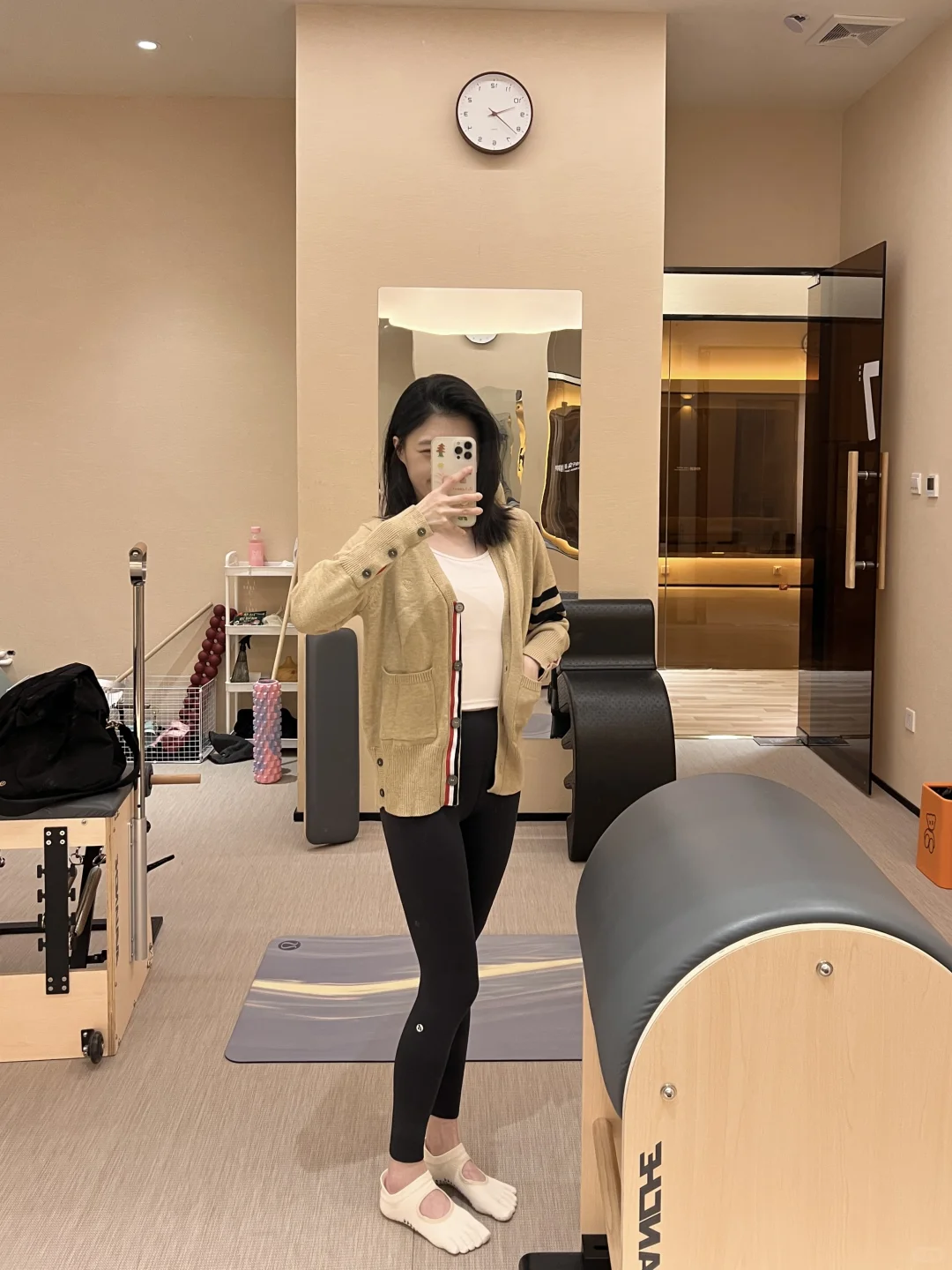 加完班还要直奔健身房就感觉自己命好苦