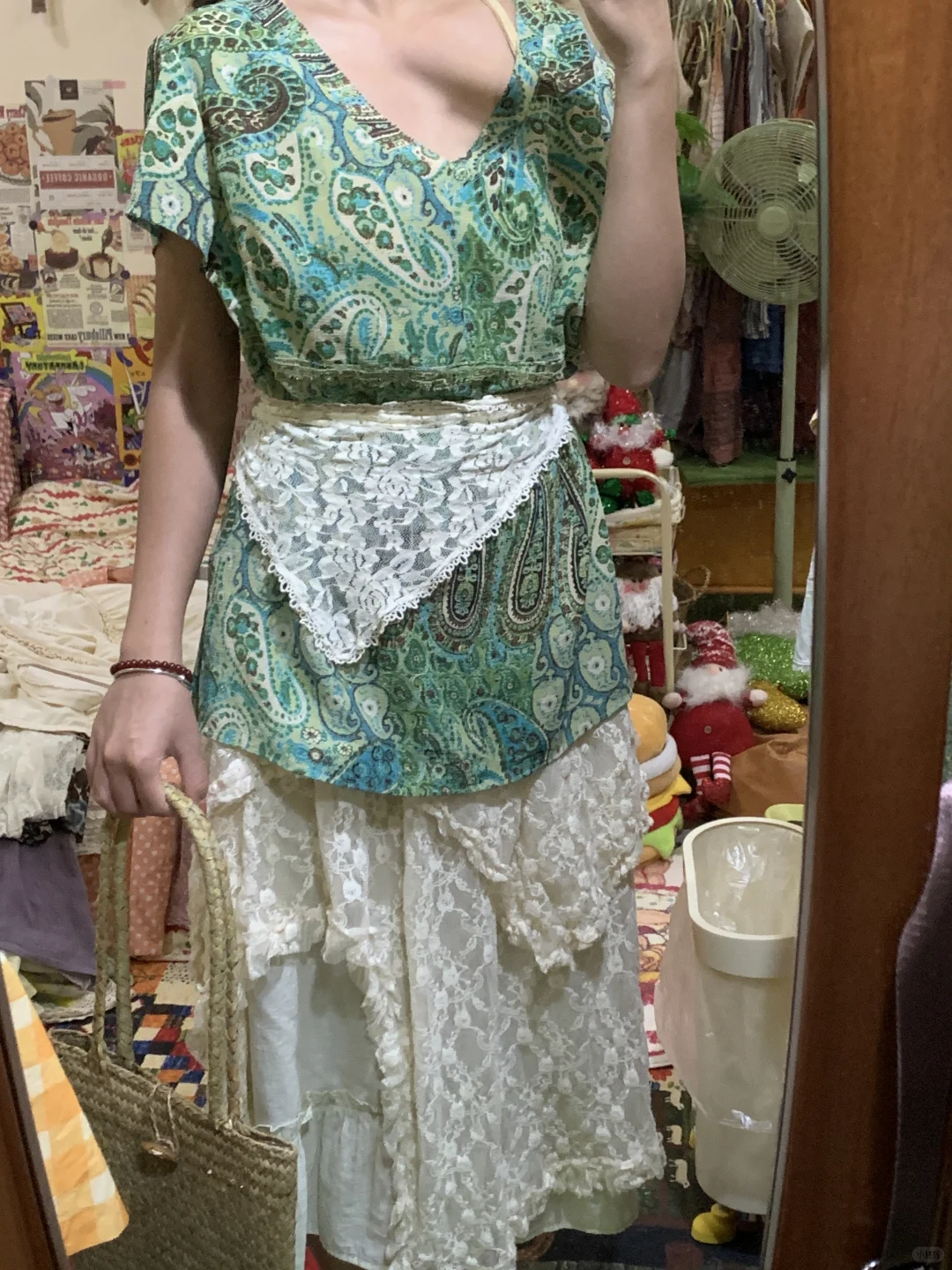 live图 每一套都可以配洞洞鞋的i人海边穿搭