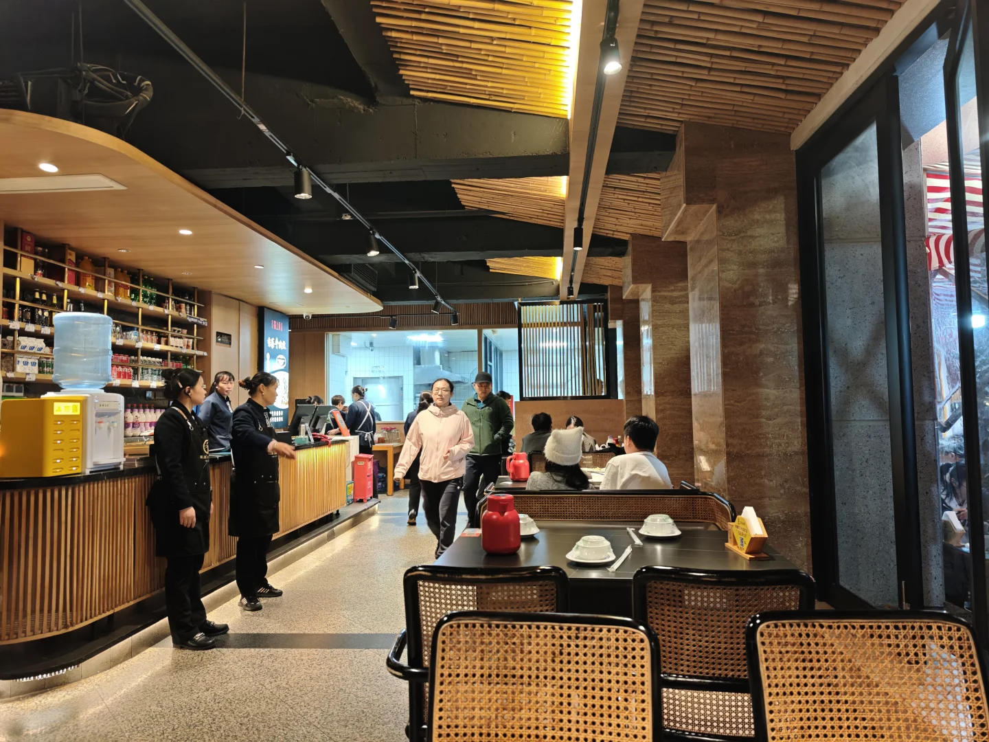 隐藏在川大南门的宝藏店 被鱼香肉丝硬控了