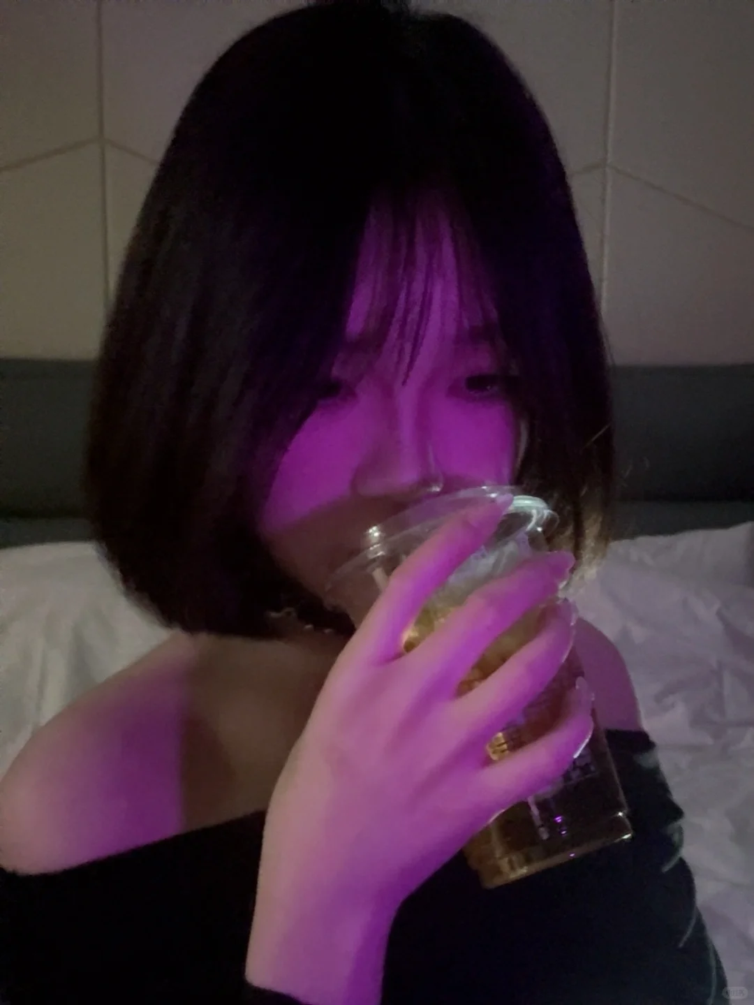 喜欢小猫就要爱她锋利的爪子