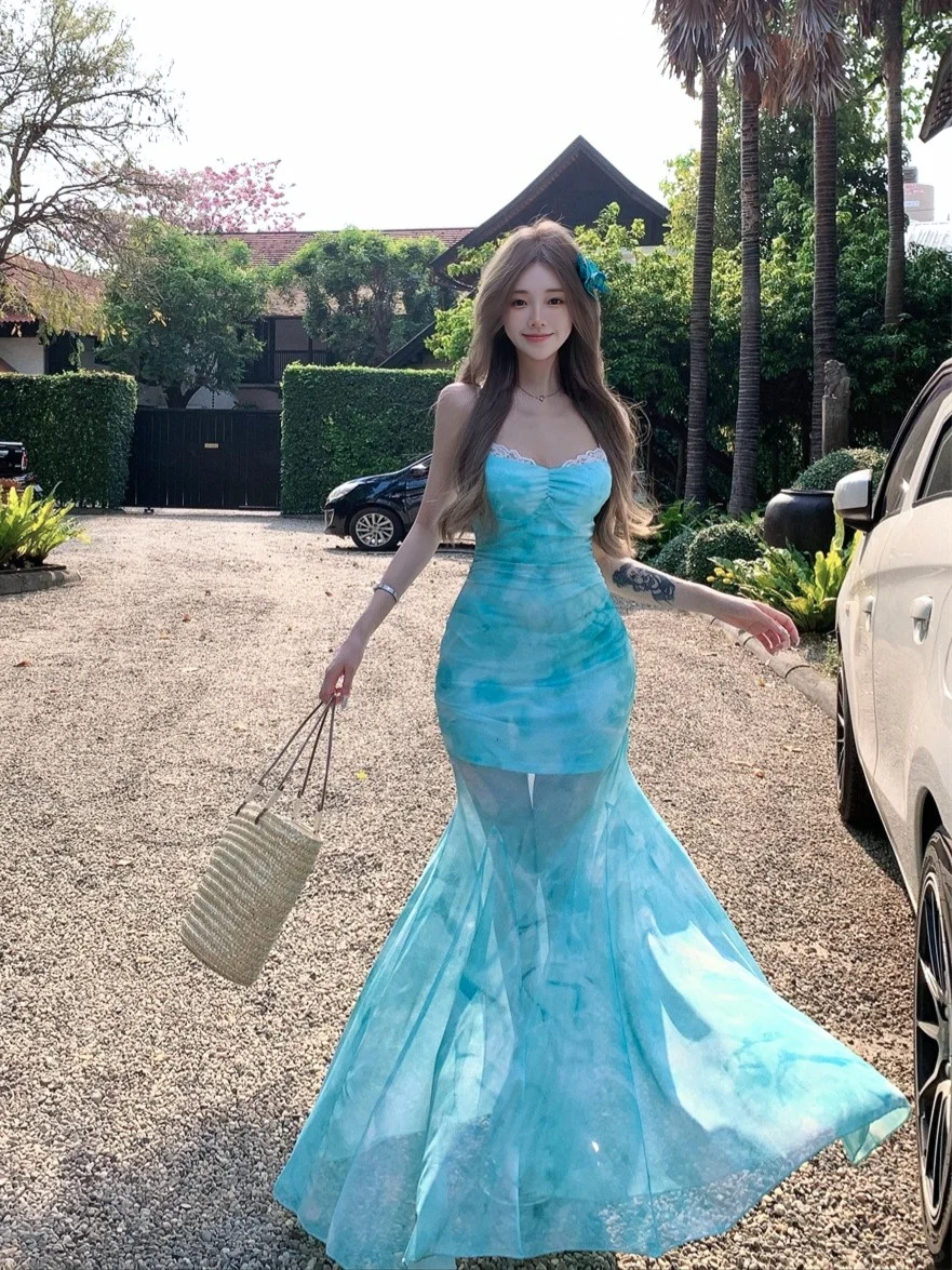 一眼就沦陷的浅蓝色鱼尾裙~👗