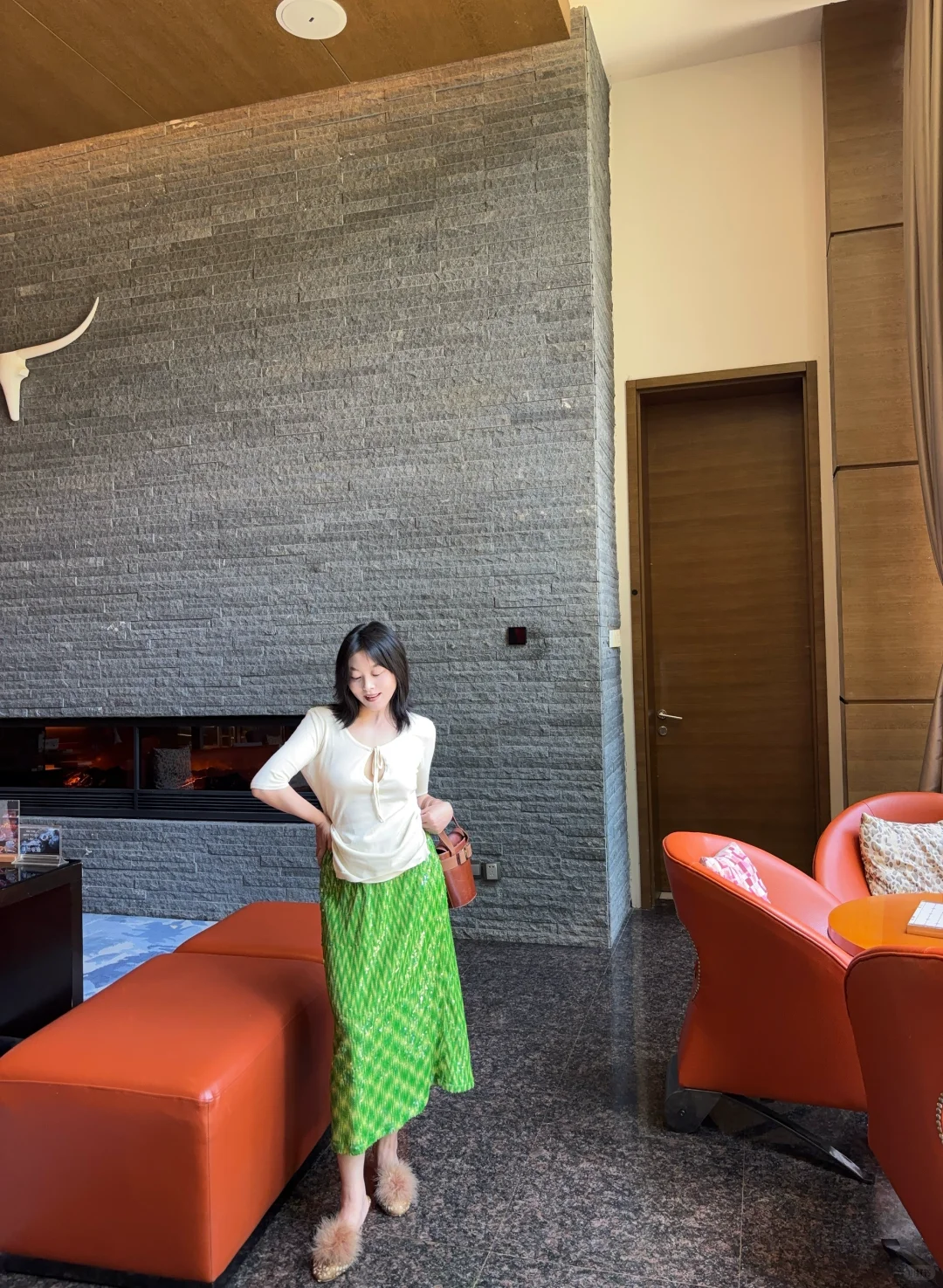 我是比他大三岁的轻熟女.