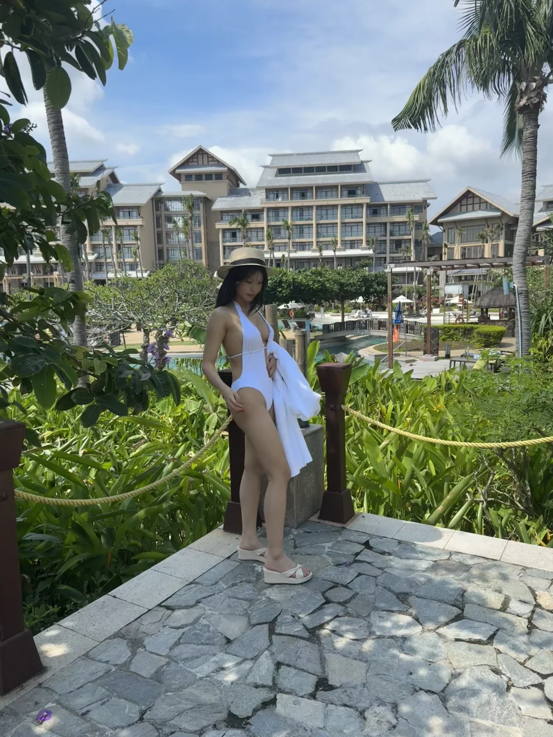 我爱连体比基尼🏖️