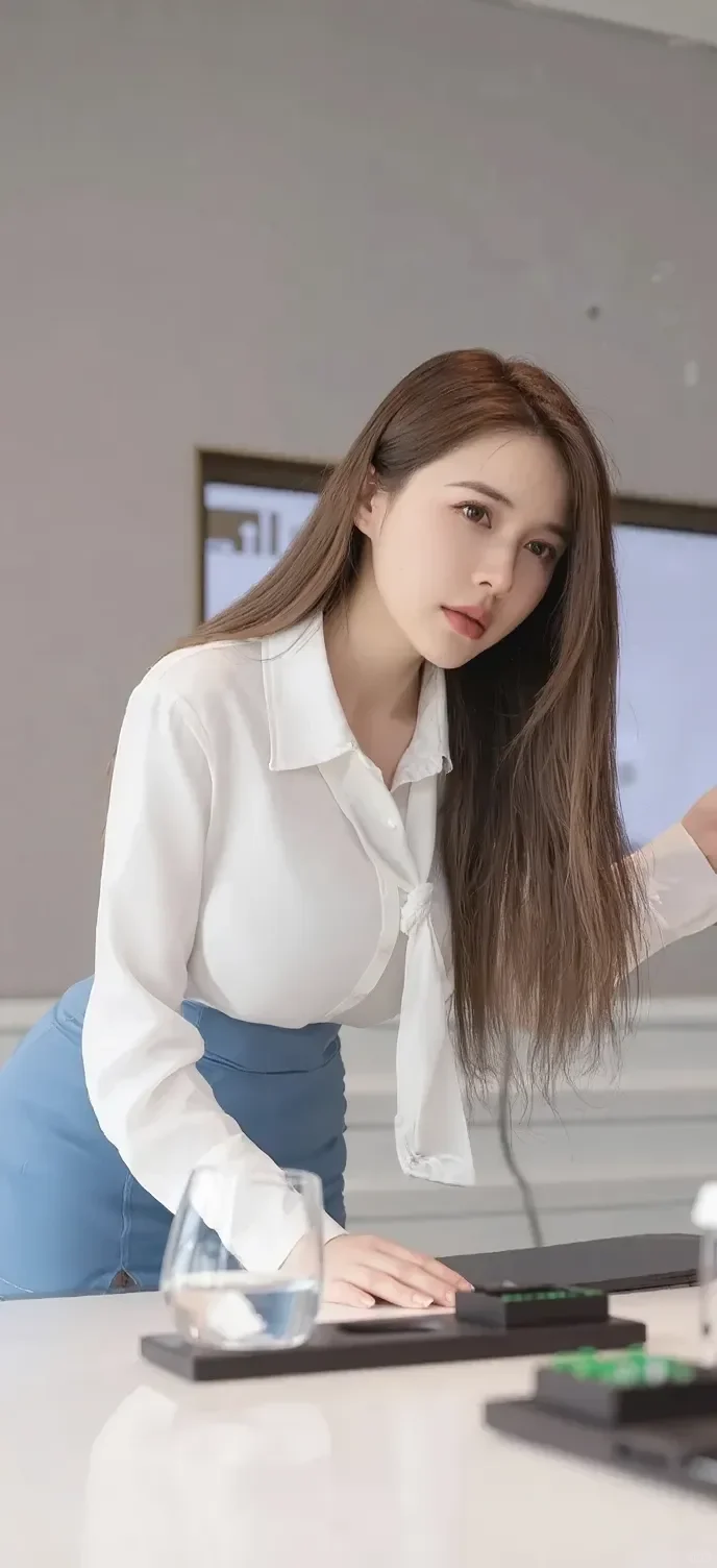 一天免费p一张美女图