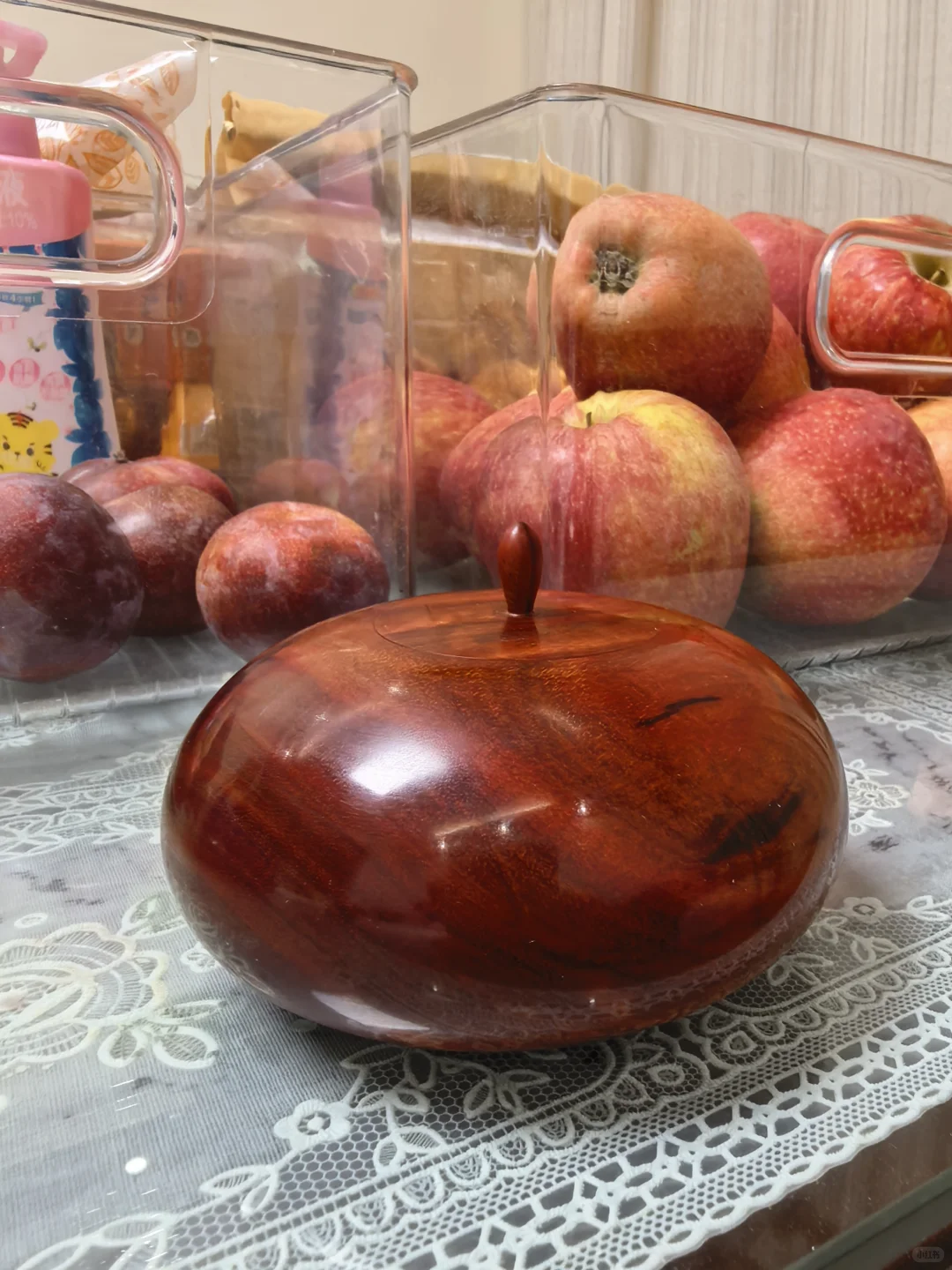 比水果的颜色更娇艳