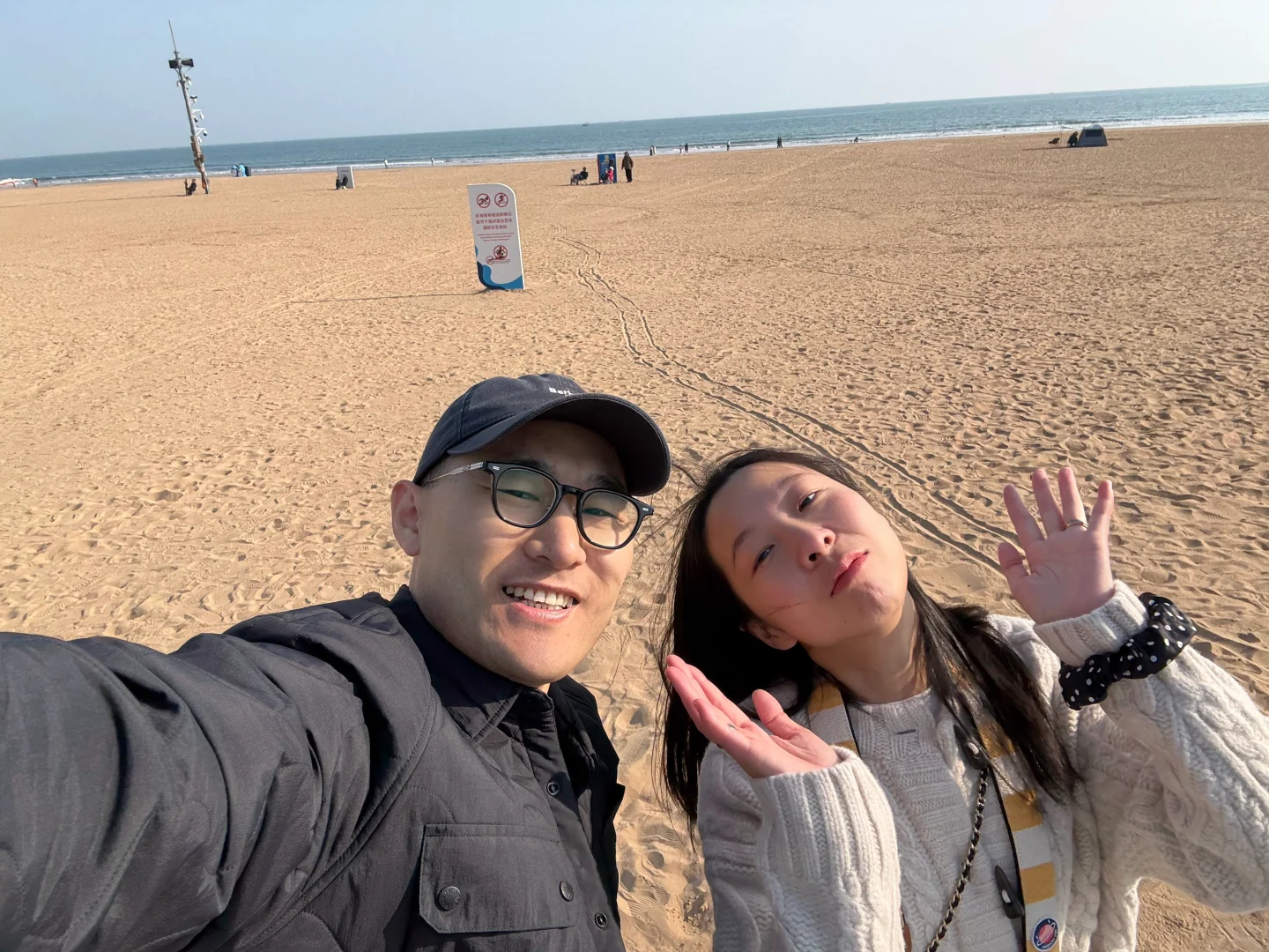 在青岛海边喝杯咖啡