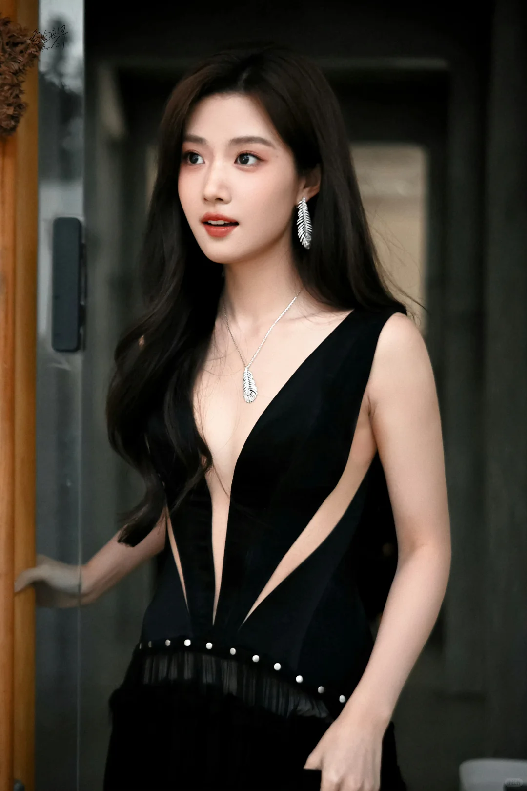 卢昱晓壁纸锁屏壁纸