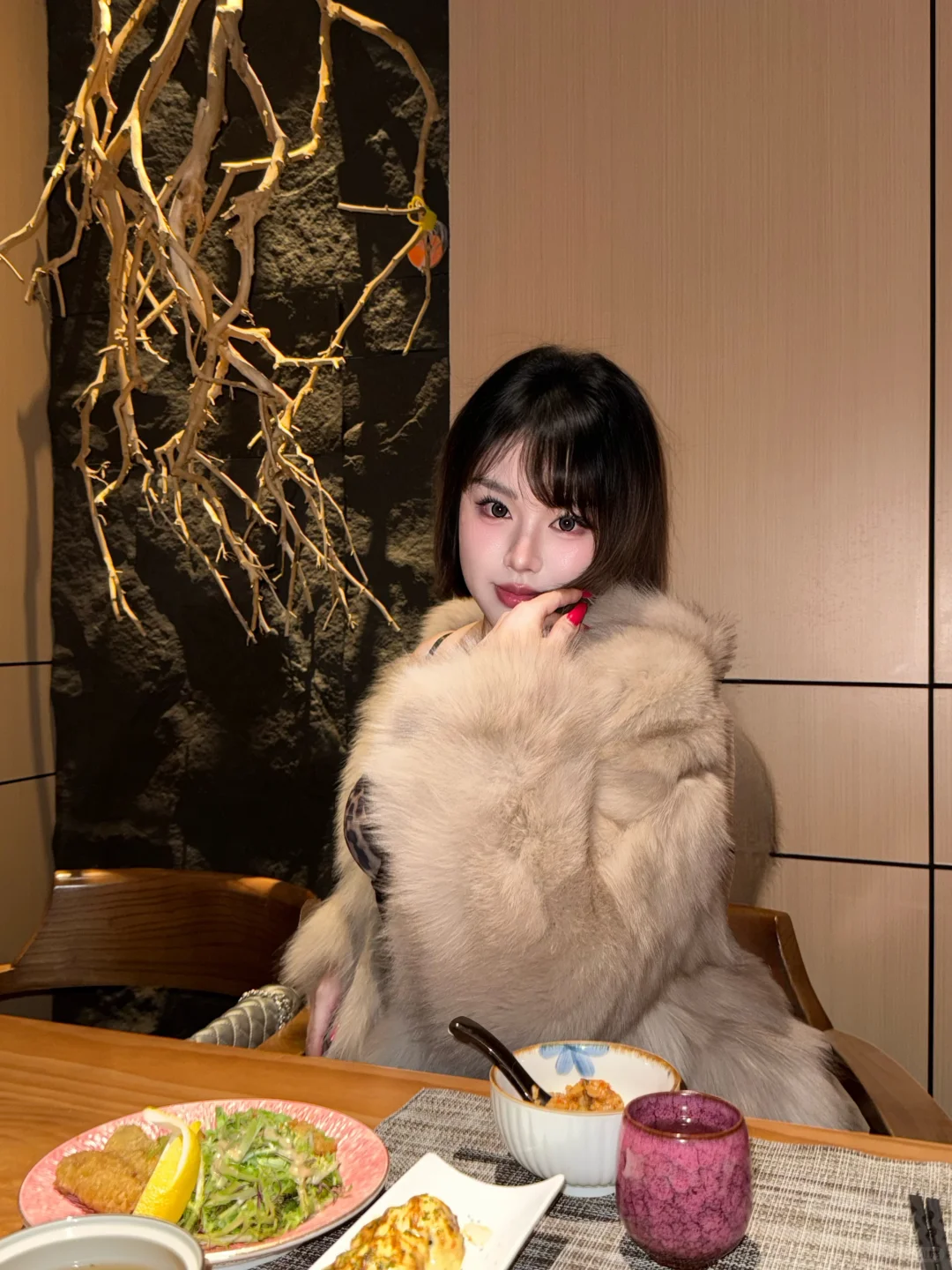 我不信你看到我 两眼空空