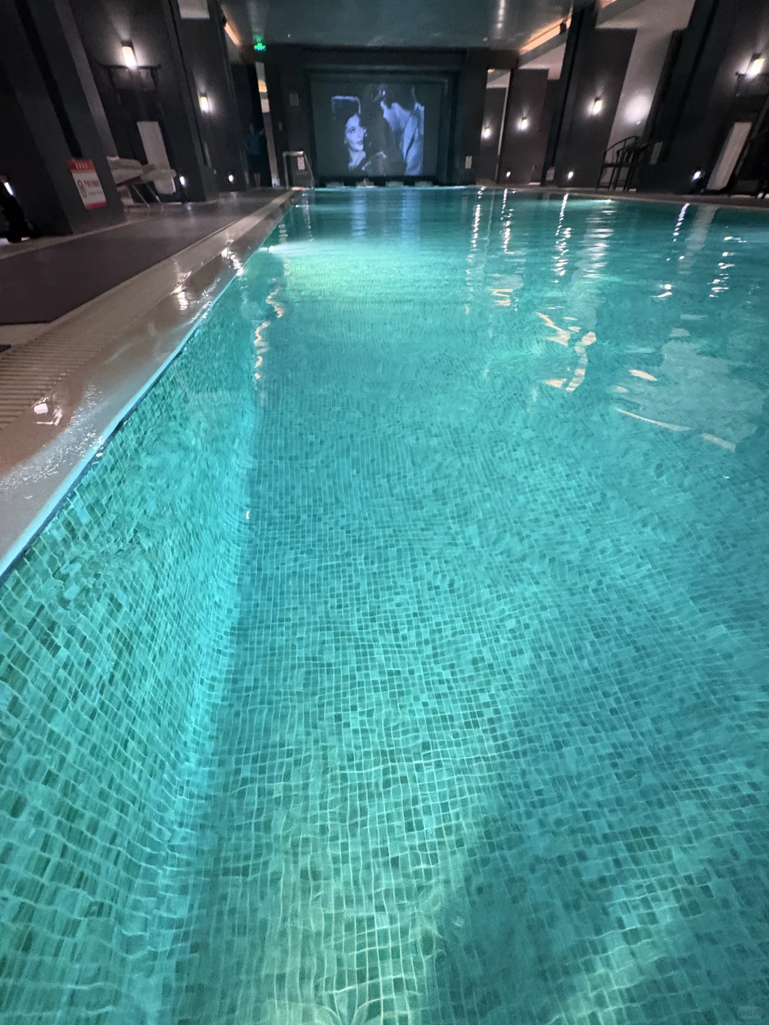 来点朋友圈吃不了的细糠👙