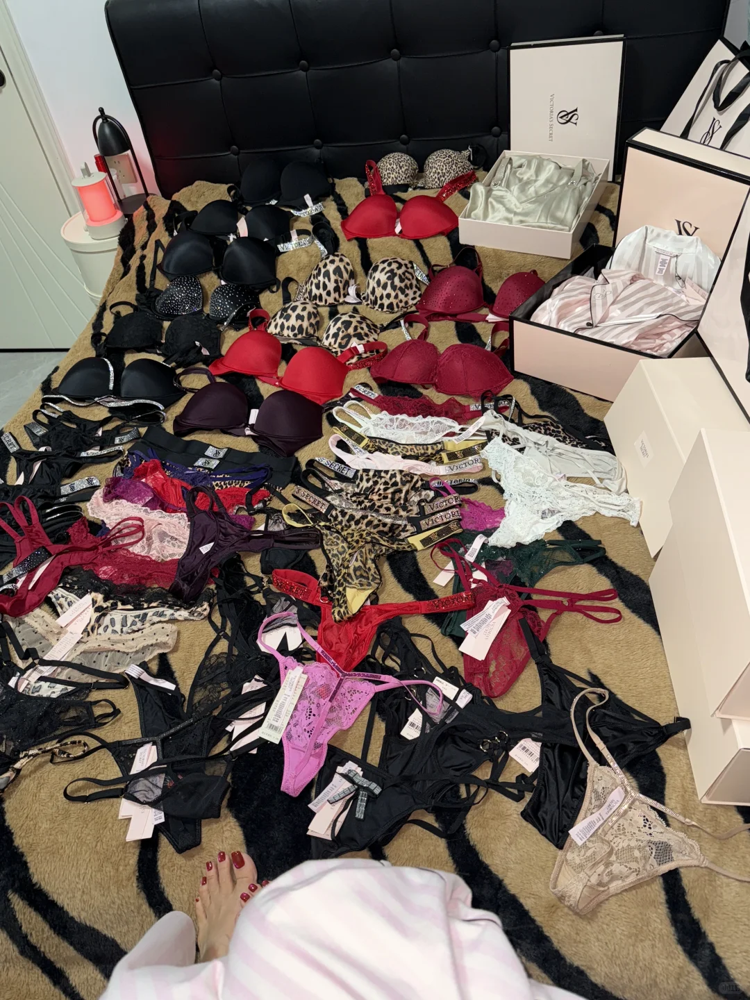 维秘的广告费来结一下吧