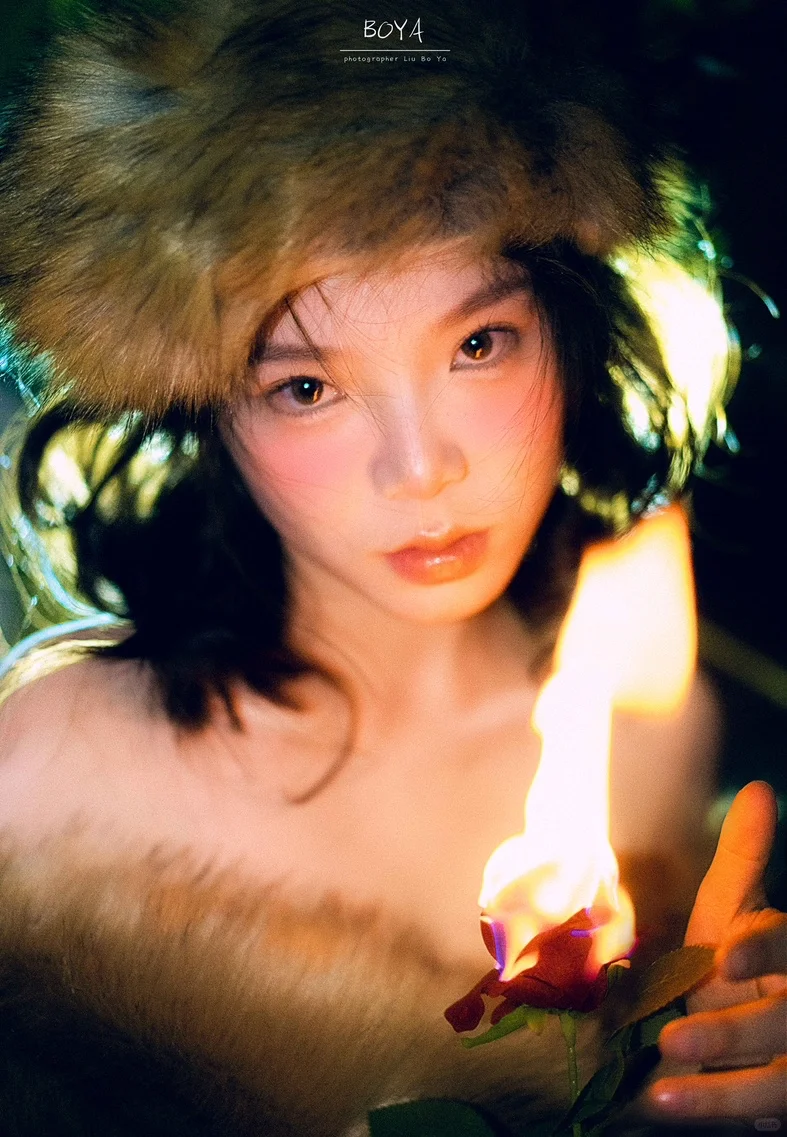 扬州素人模特约拍摄影师 沙漏型白皮微胖