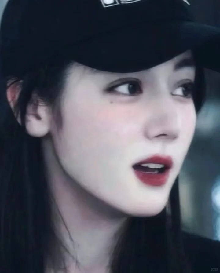 迪丽热巴权威壁纸