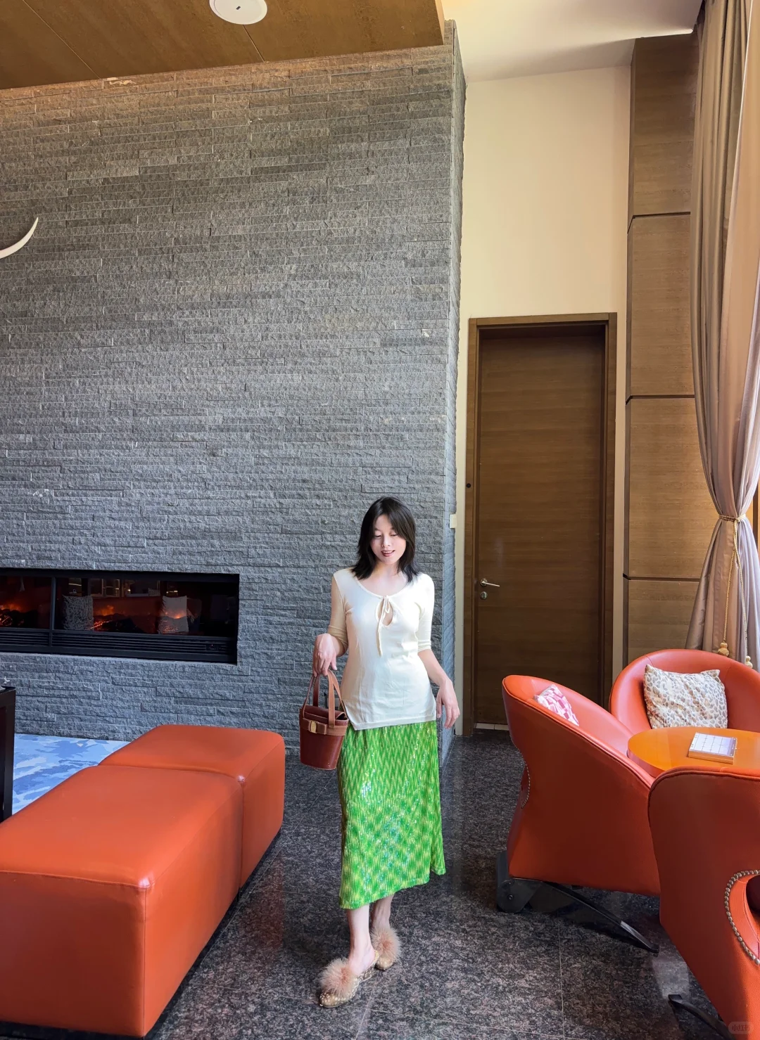 我是比他大三岁的轻熟女.