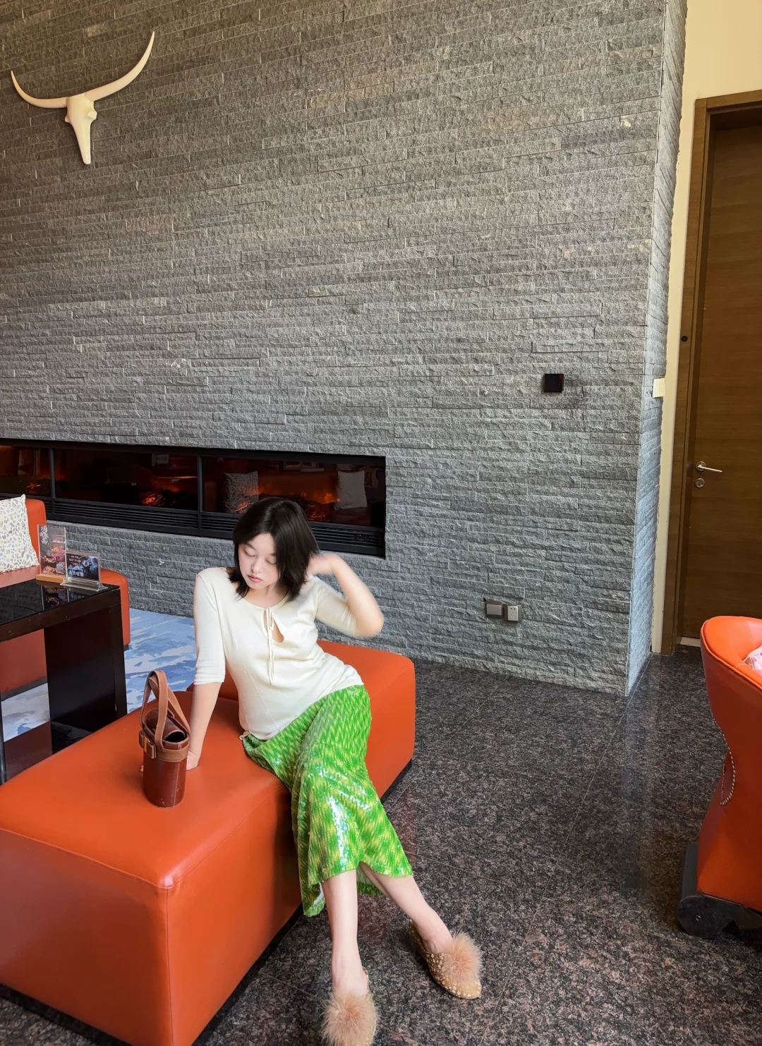 我是比他大三岁的轻熟女.