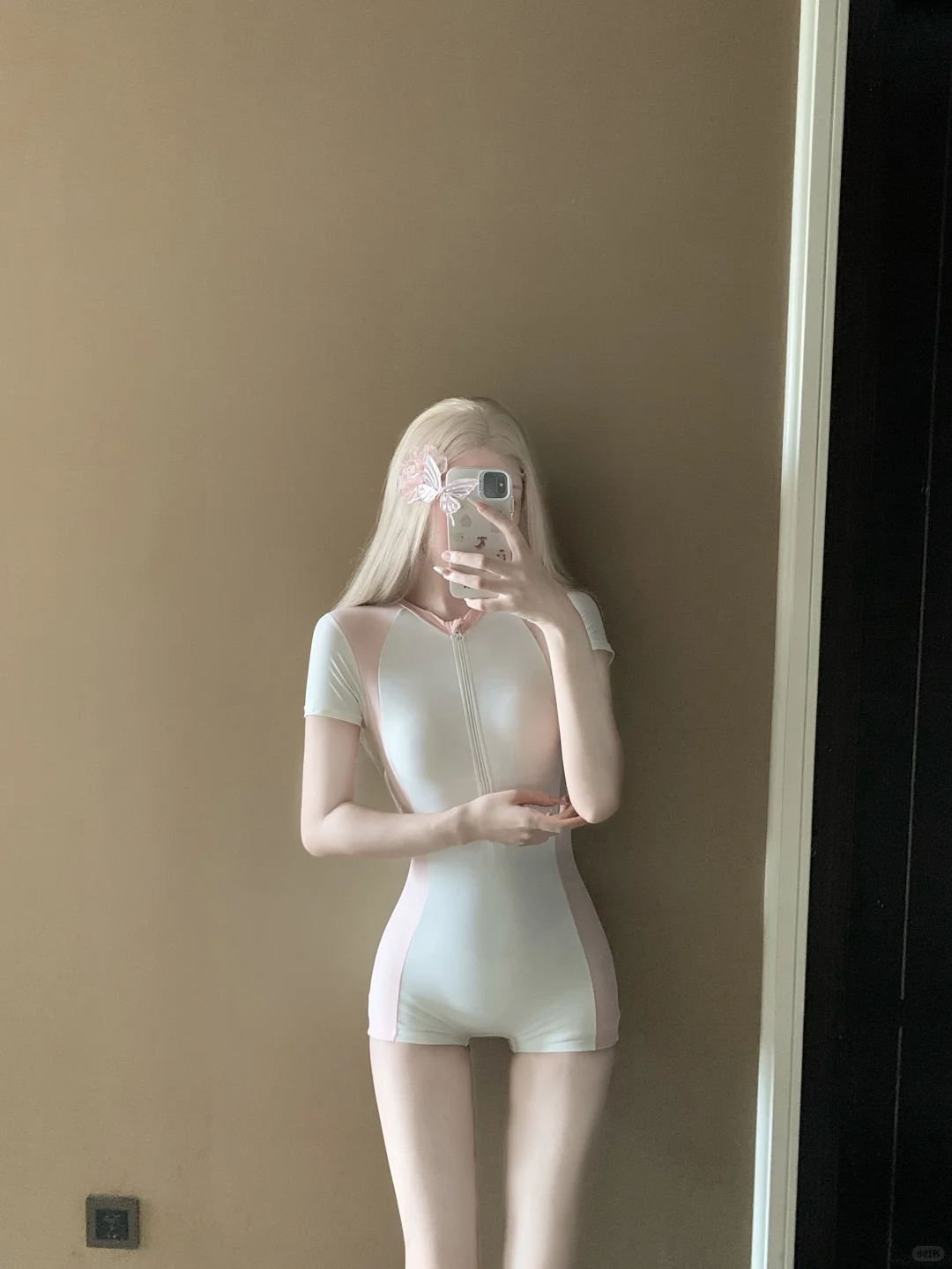 泳池度假穿搭分享｜纯欲感泳衣真的好显瘦