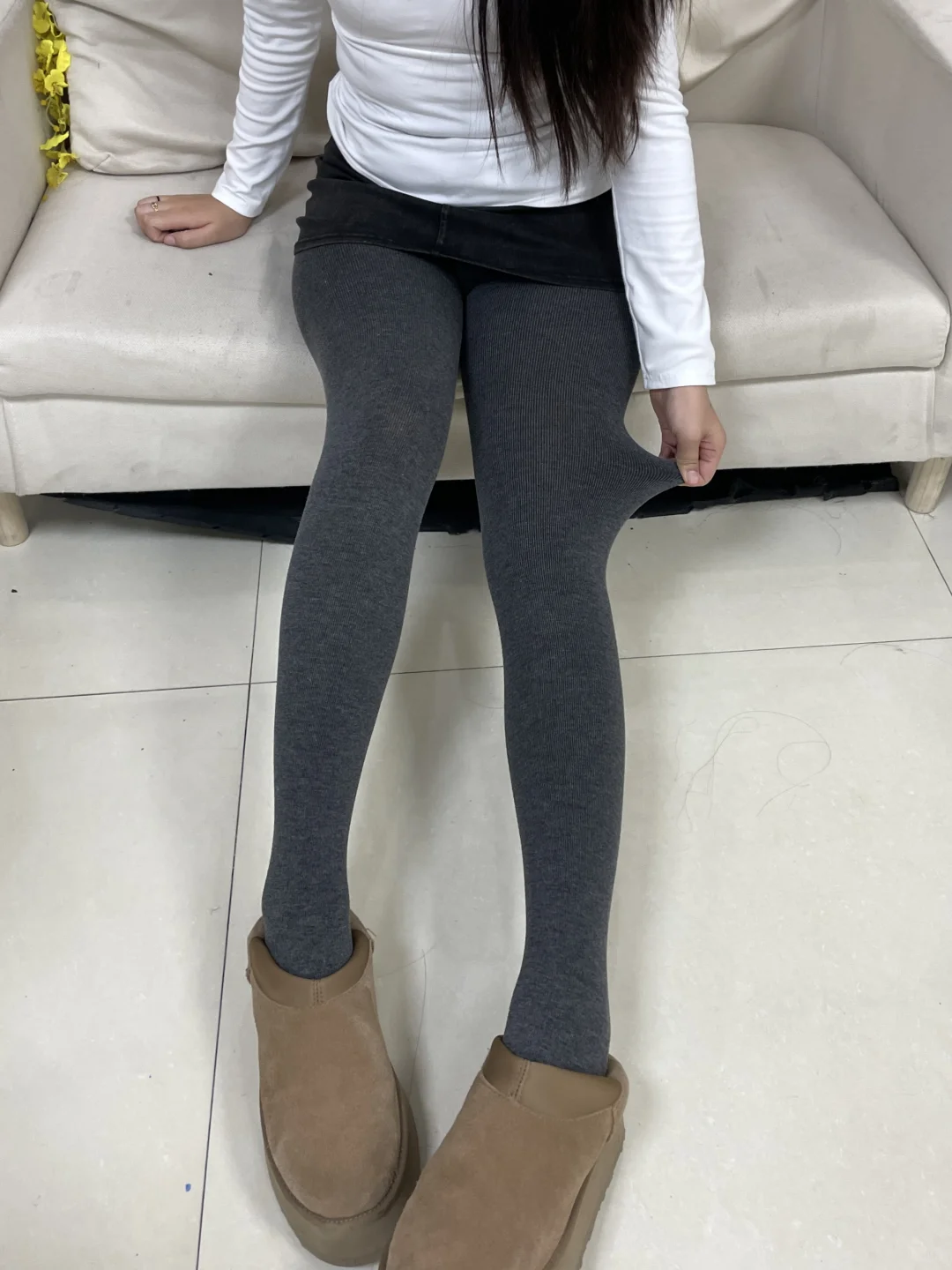 好爱这条连裤袜！悍我腿上！