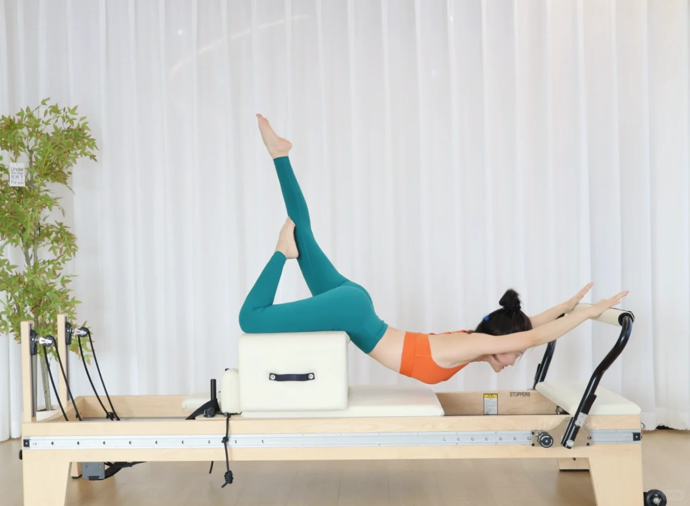 普拉提拍照+绝美瑜伽服分享