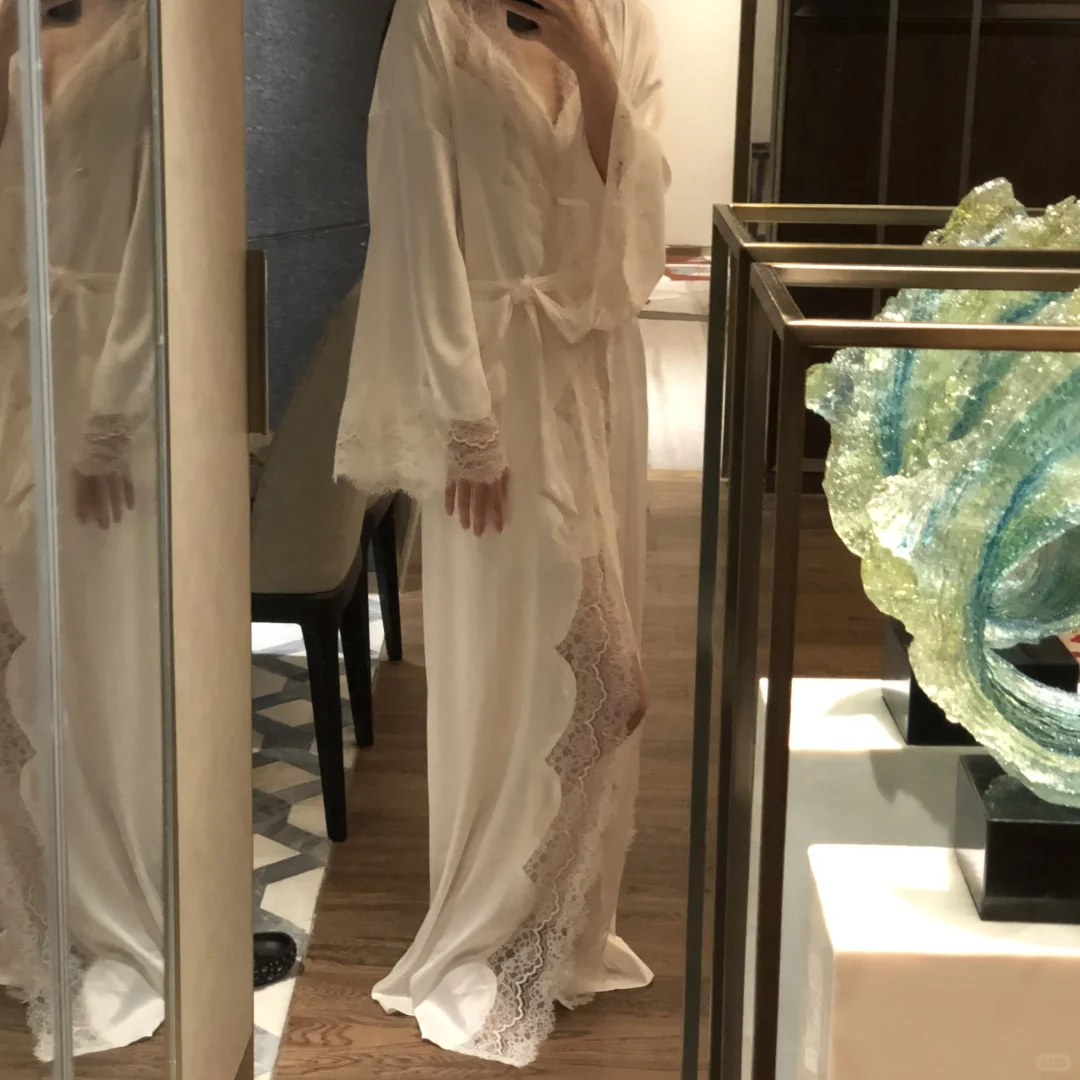 维密睡袍全身图来啦