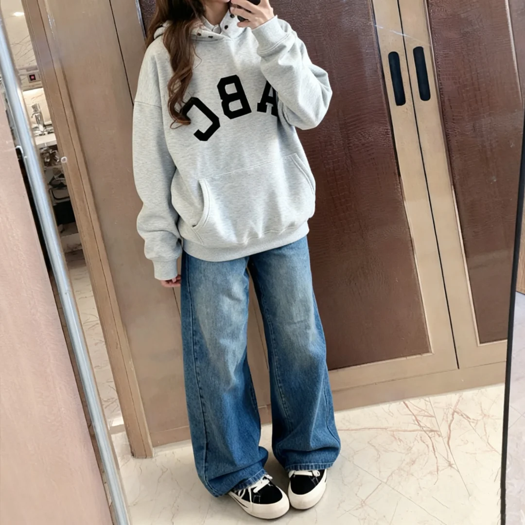 ✨ 冬日穿搭灵感：温暖与时尚的完美邂逅