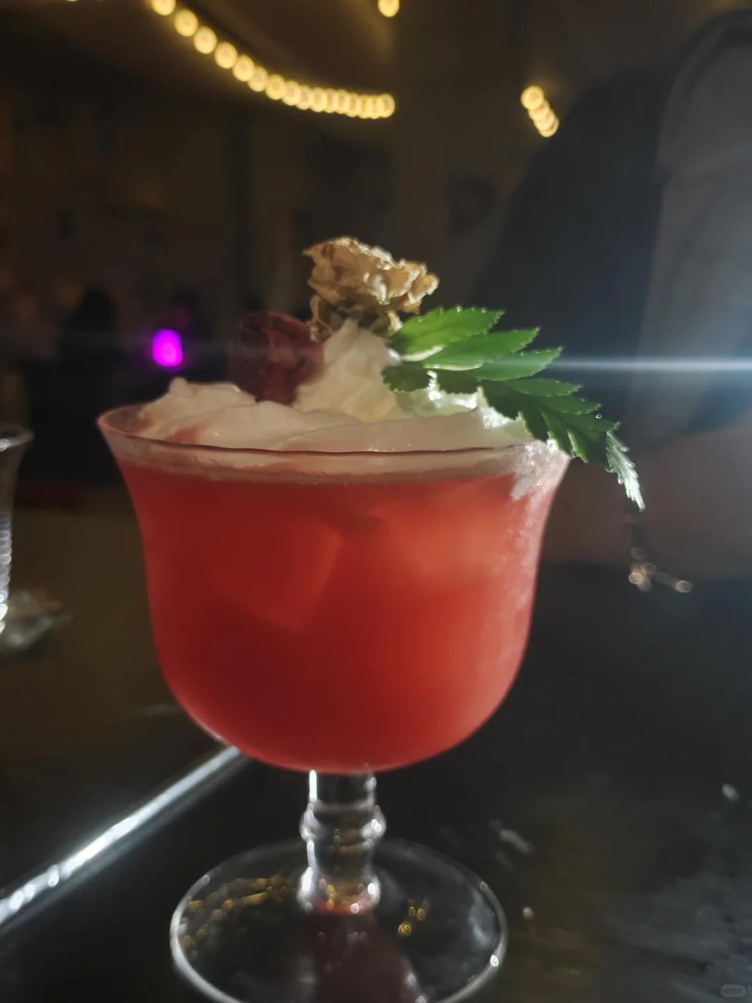 《粉色娇艳，你如今几岁了》