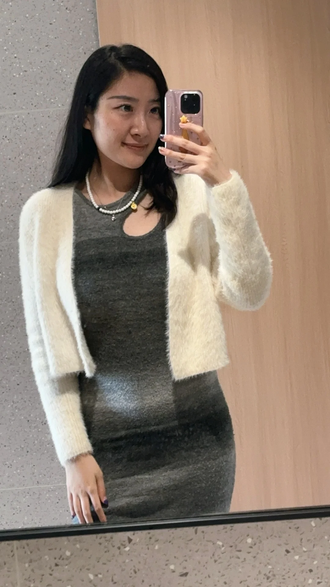 今儿穿的超温柔～🤍